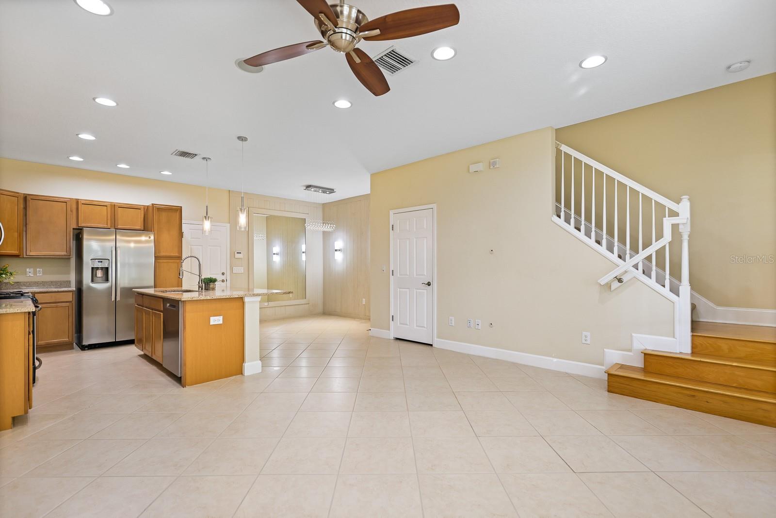 FISHHAWK RANCH TOWNCENTER PHAS - Residential