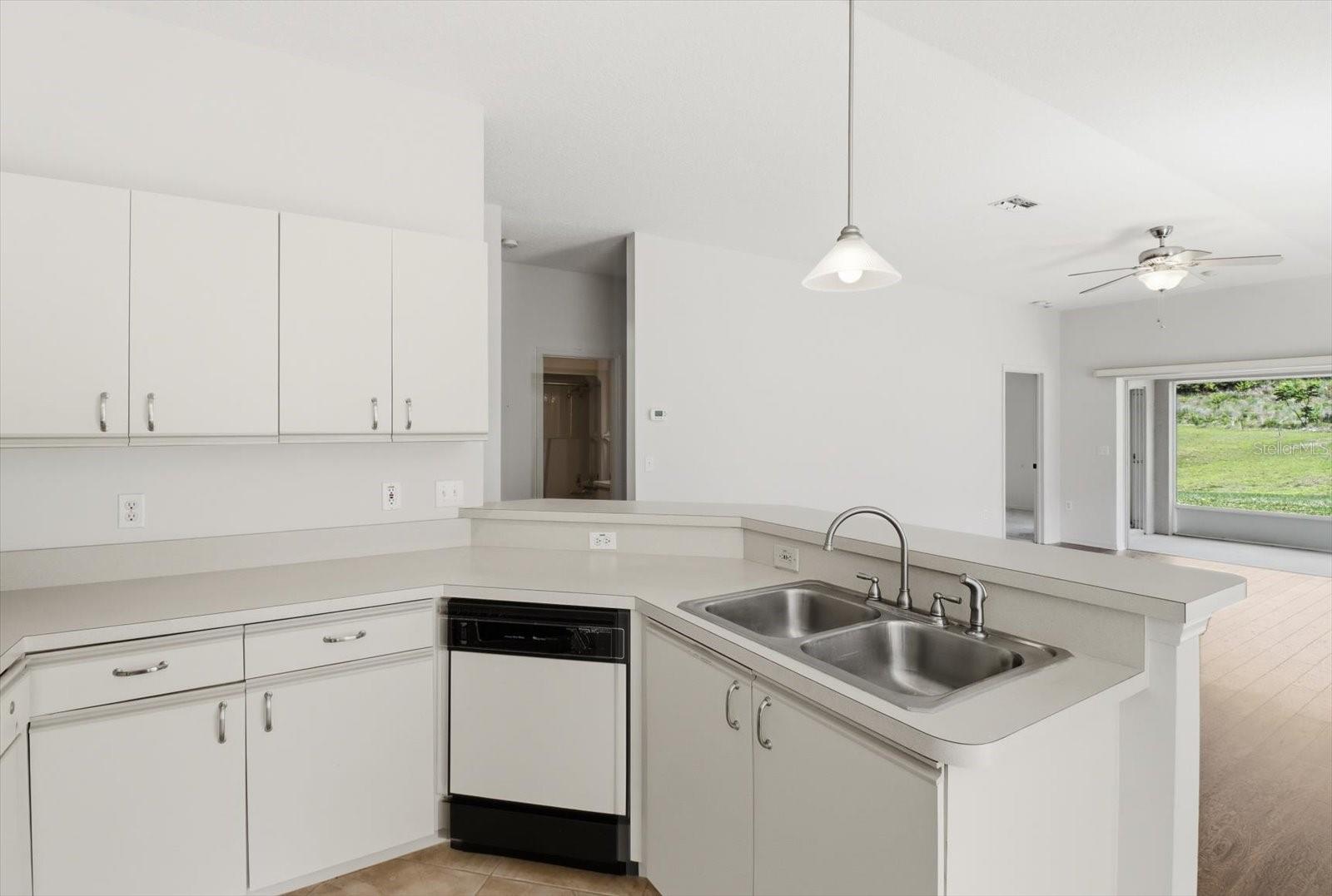 FOREST RIDGE VILLAGE ADD 02 - Residential
