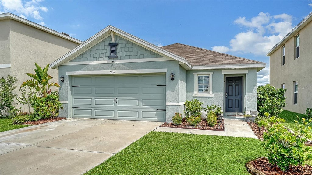 Photo of 5250 Rocky Coast Place, Palmetto, FL 34221 (MLS # A4710149)