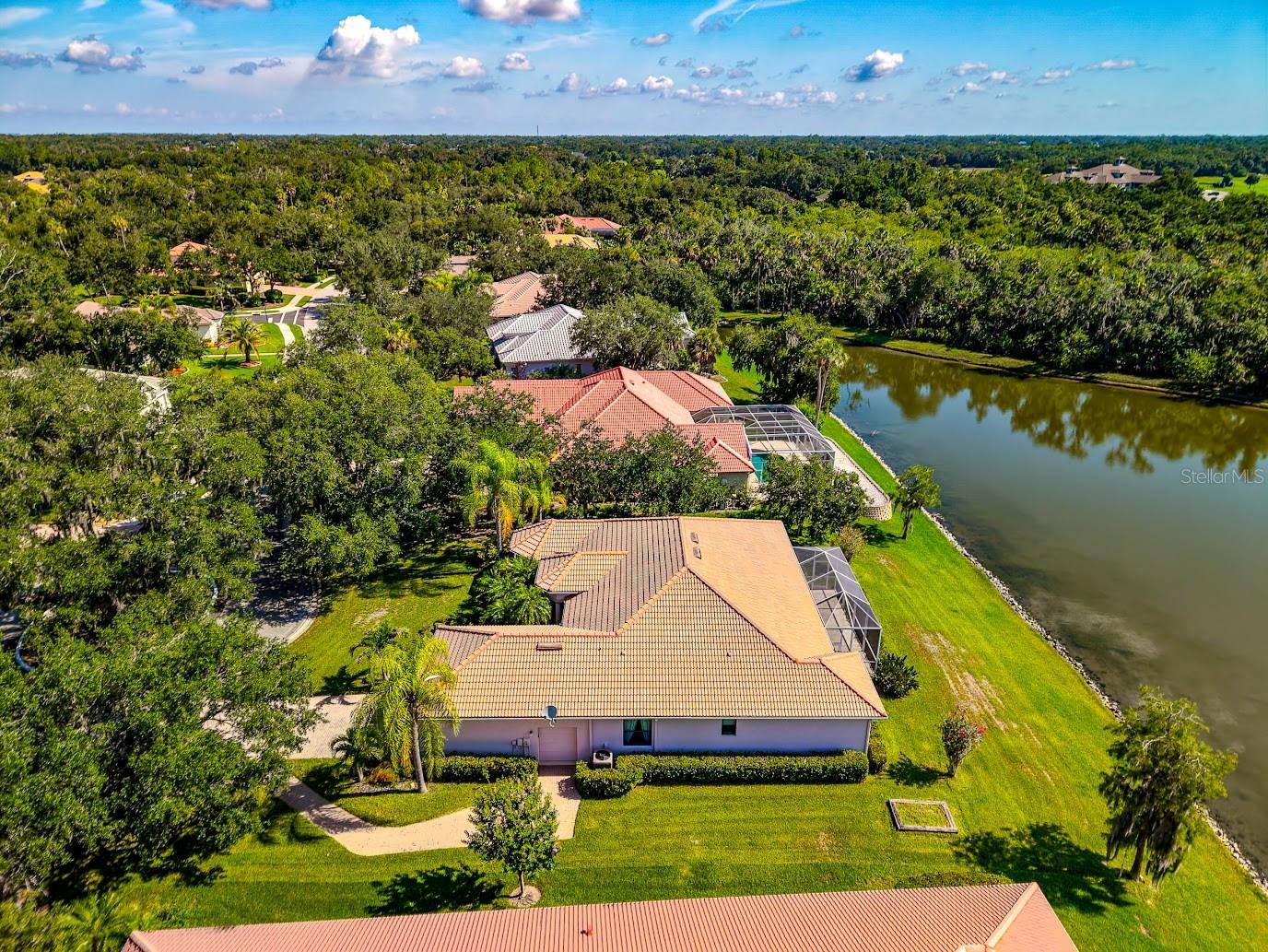 2012 ISLAND ESTATES DRIVE