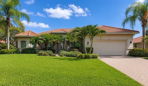 2012 ISLAND ESTATES DR, PARRISH, FL 34219 - Image 28295db910c8eb2c3d280c42b89f44a3/384545420