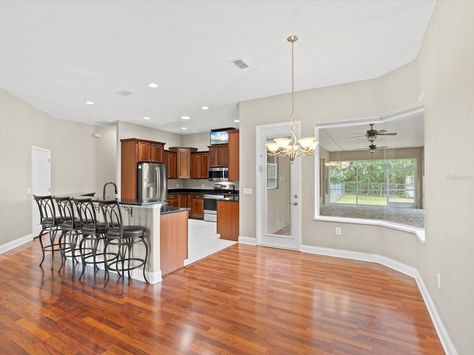 ROYAL HIGHLANDS - Residential