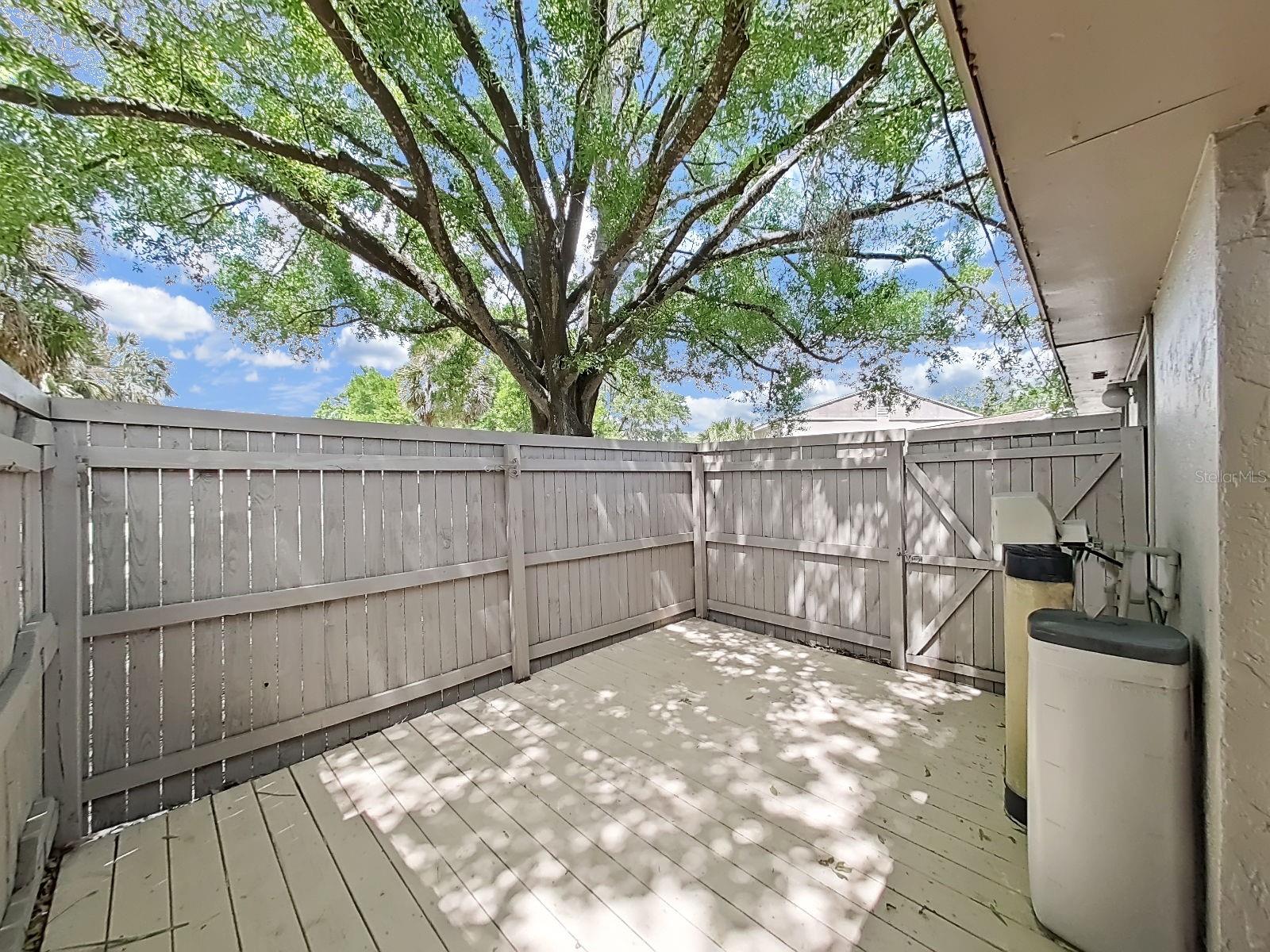 MEADOWOOD CONDO VILLAGE - Residential