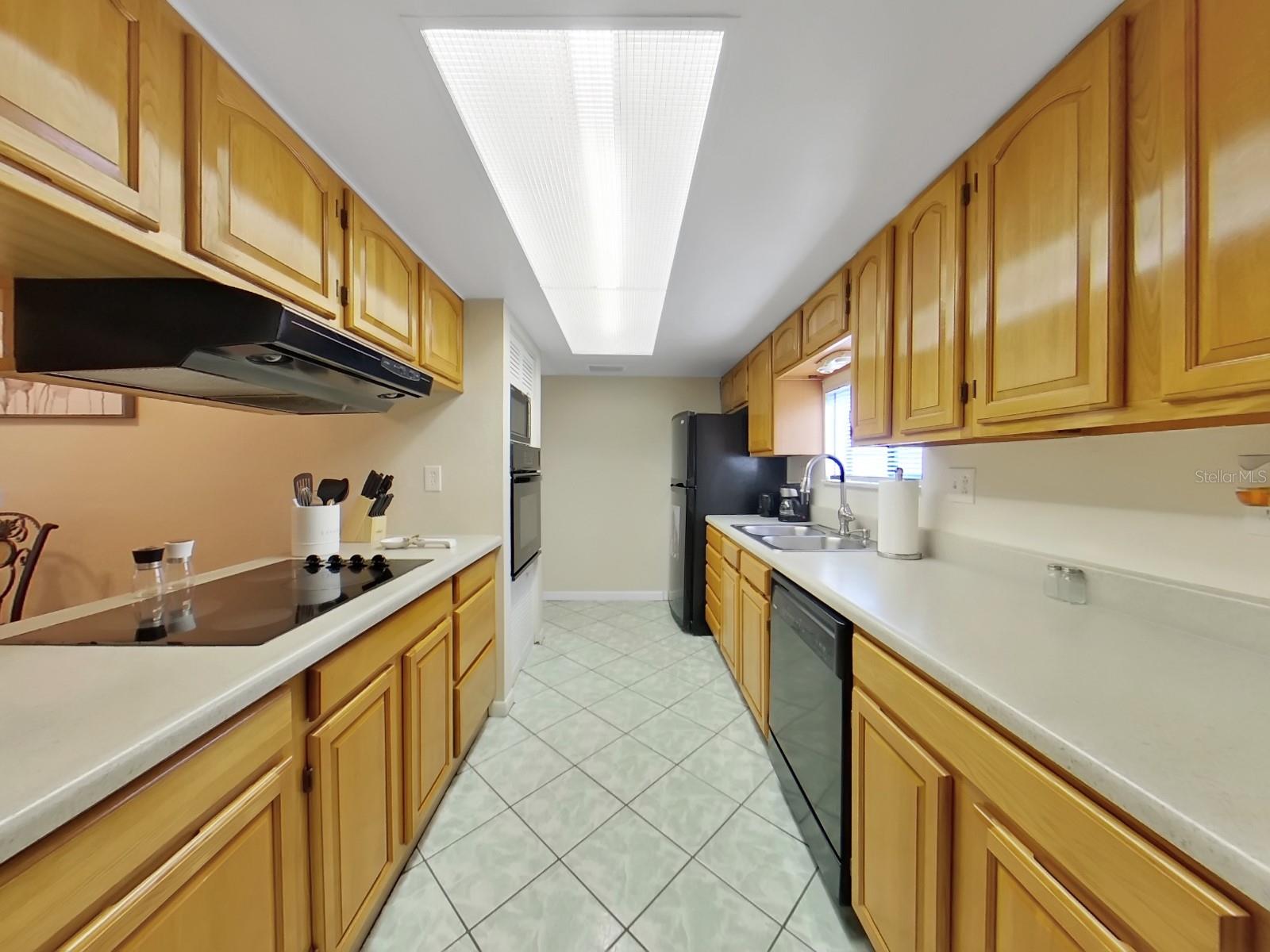 MEADOWOOD CONDO VILLAGE - Residential