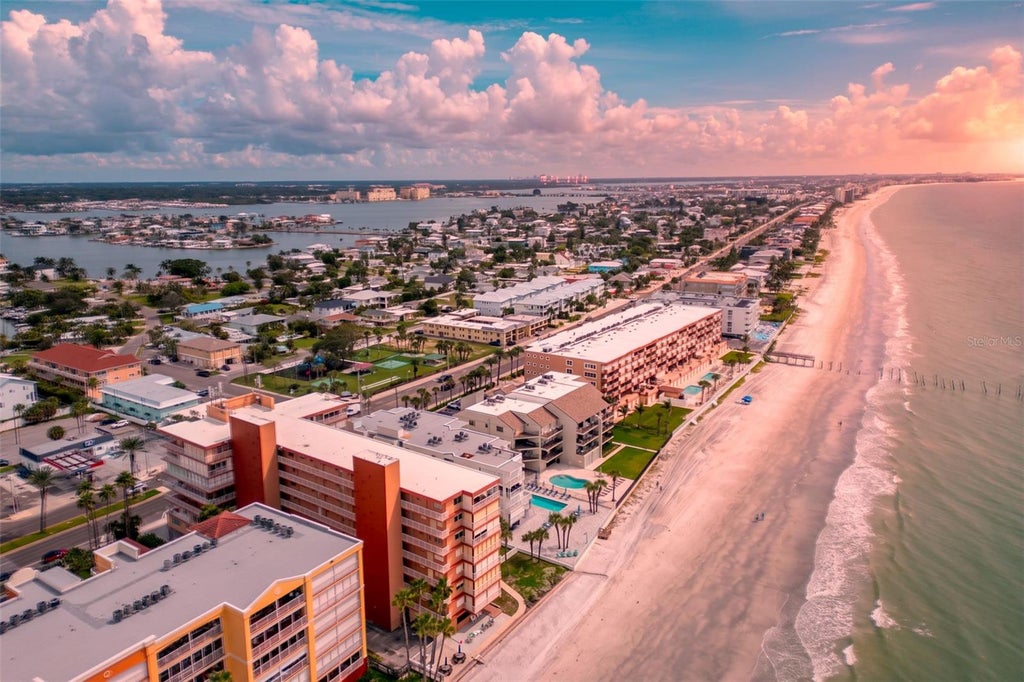 Photo of 16400 Gulf Boulevard #502, Redington Beach, FL 33708 (MLS # TB8555516)