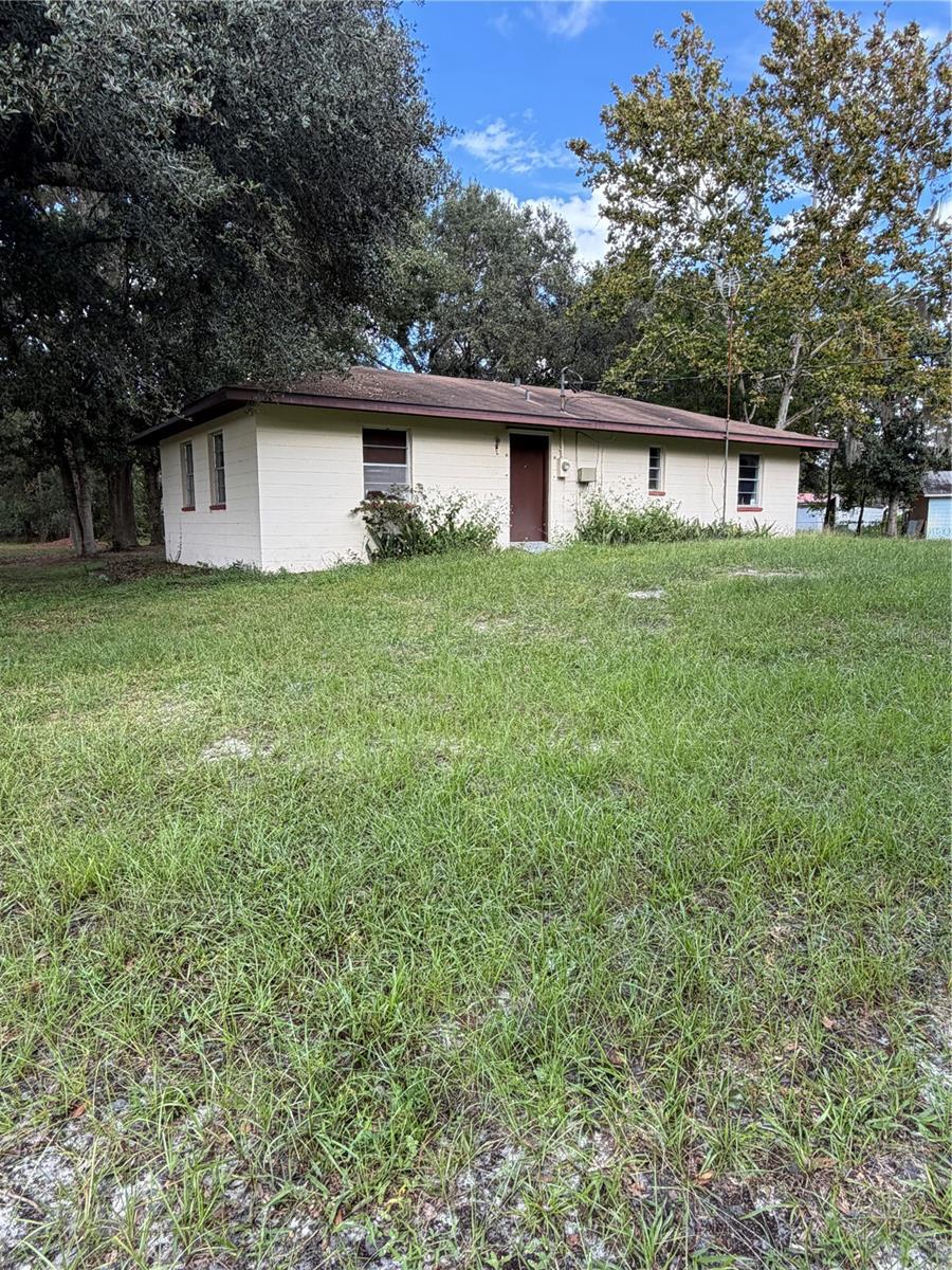 2315 WOODS TRAIL