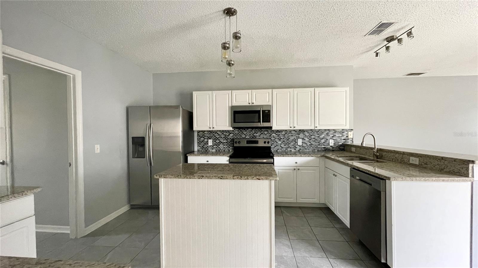 POINCIANA NBRHD 06 SOUTH VILLAGE 03 - Residential Lease