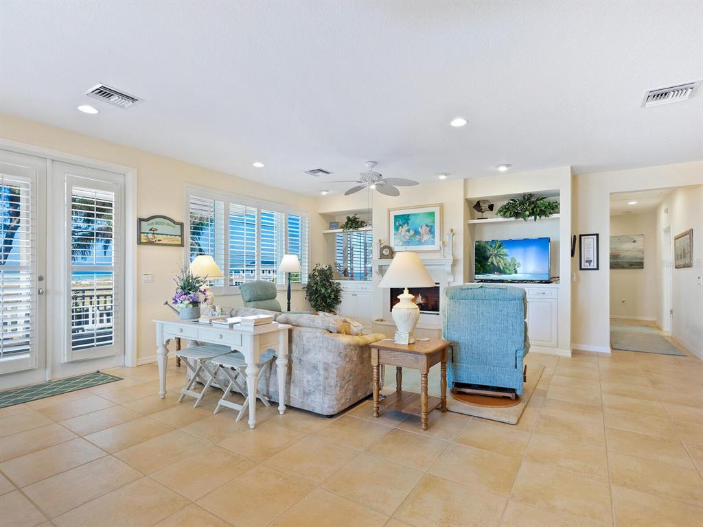 SHORE ACRES SECOND ADD - Residential