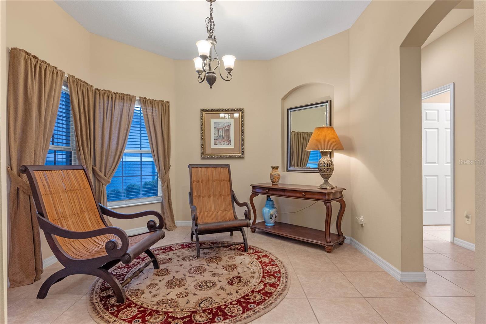 1562 TRAVERTINE TERRACE