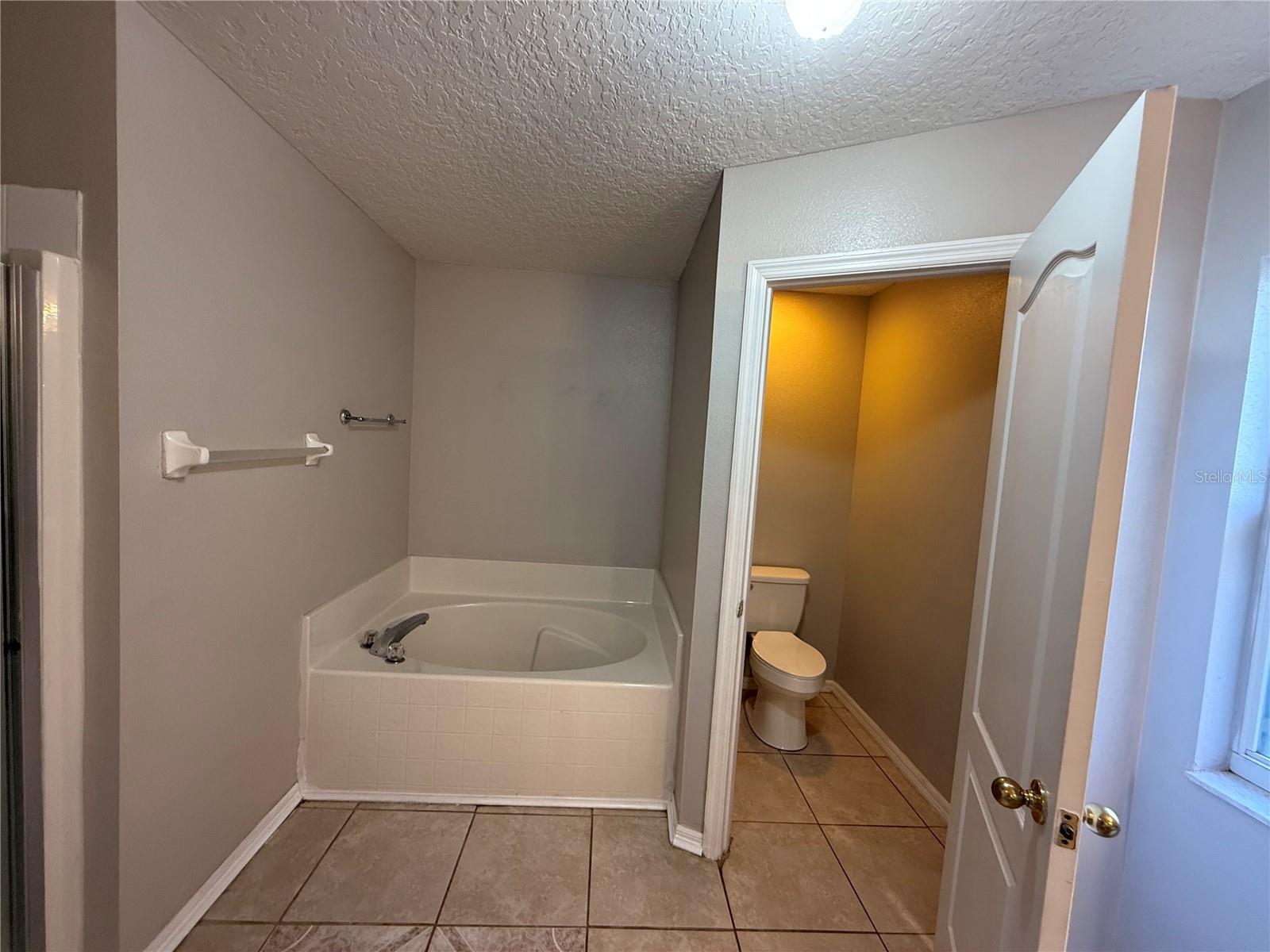 SIERRA VISTA PH 02 - Residential Lease