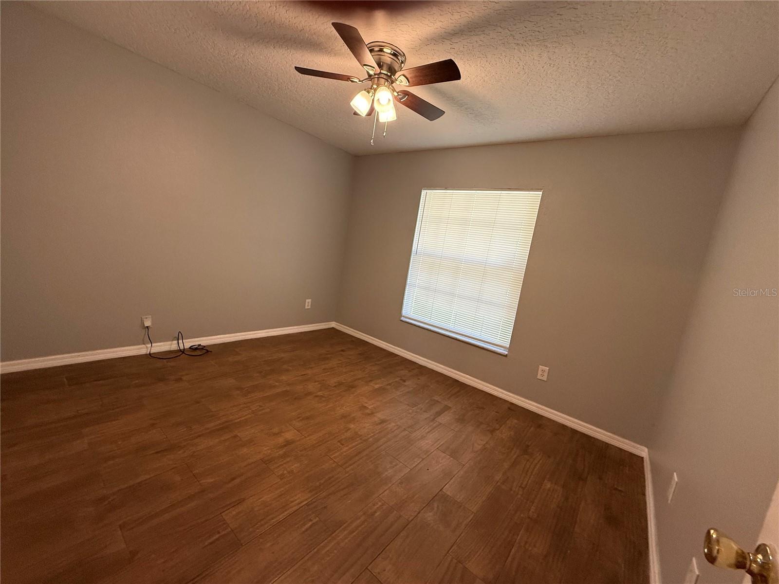 SIERRA VISTA PH 02 - Residential Lease