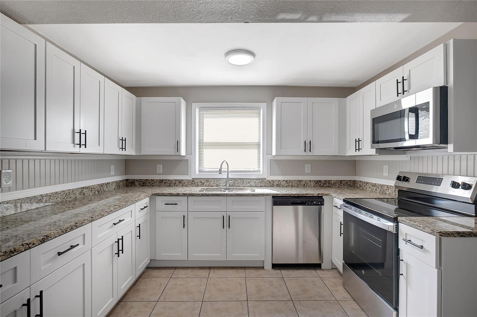 DODGE CITY FIRST ADD - Residential