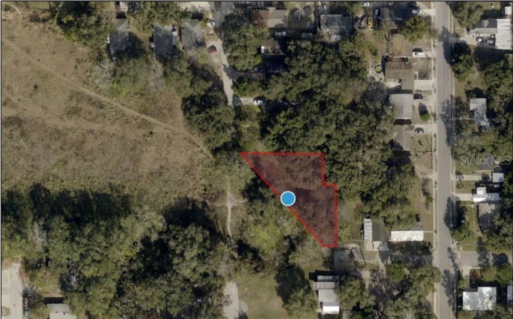 Photo of N Oakland Street, Leesburg, FL 34748 (MLS # G5105858)
