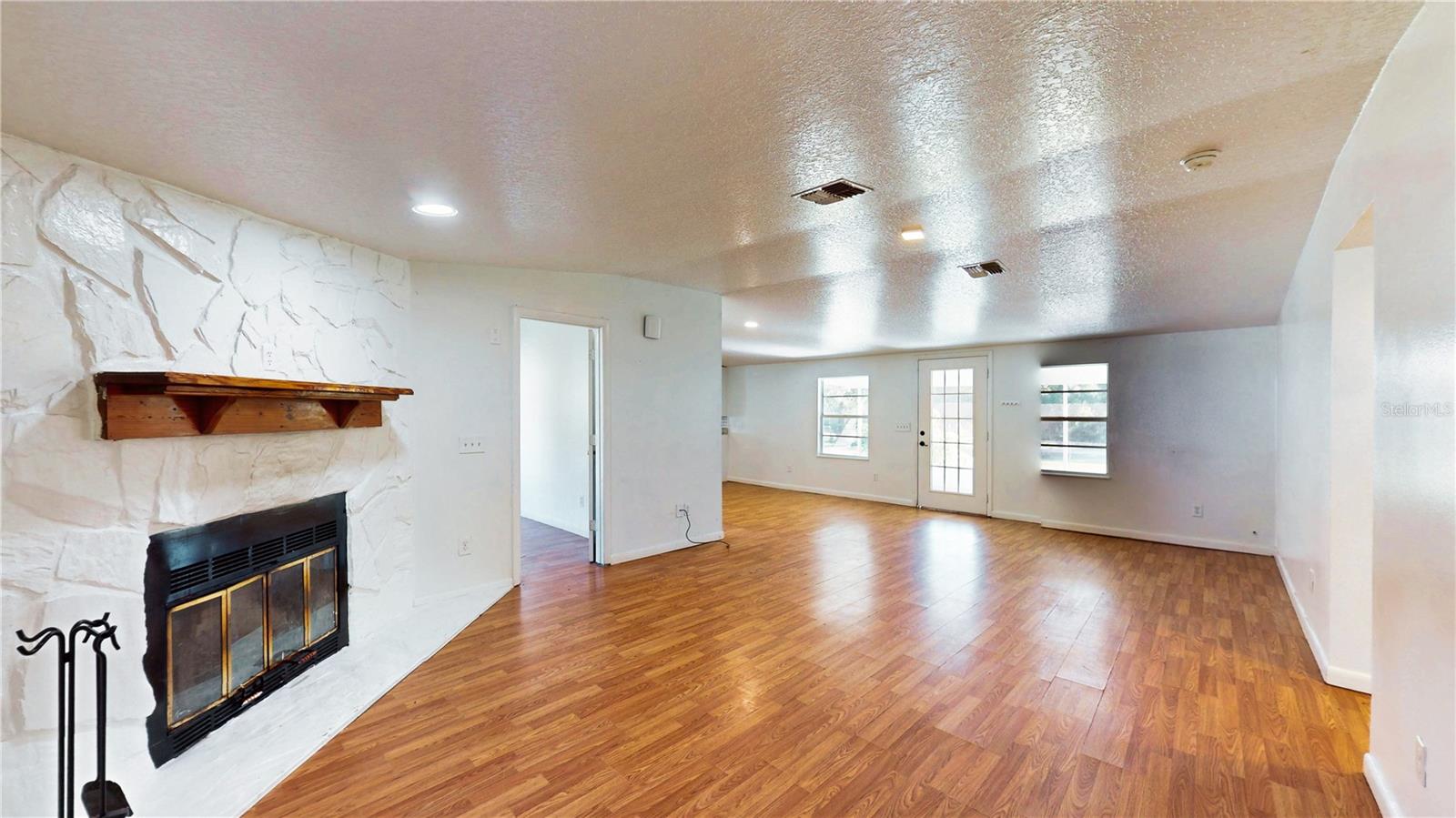 LAKE PIERCE RETREATS - Residential