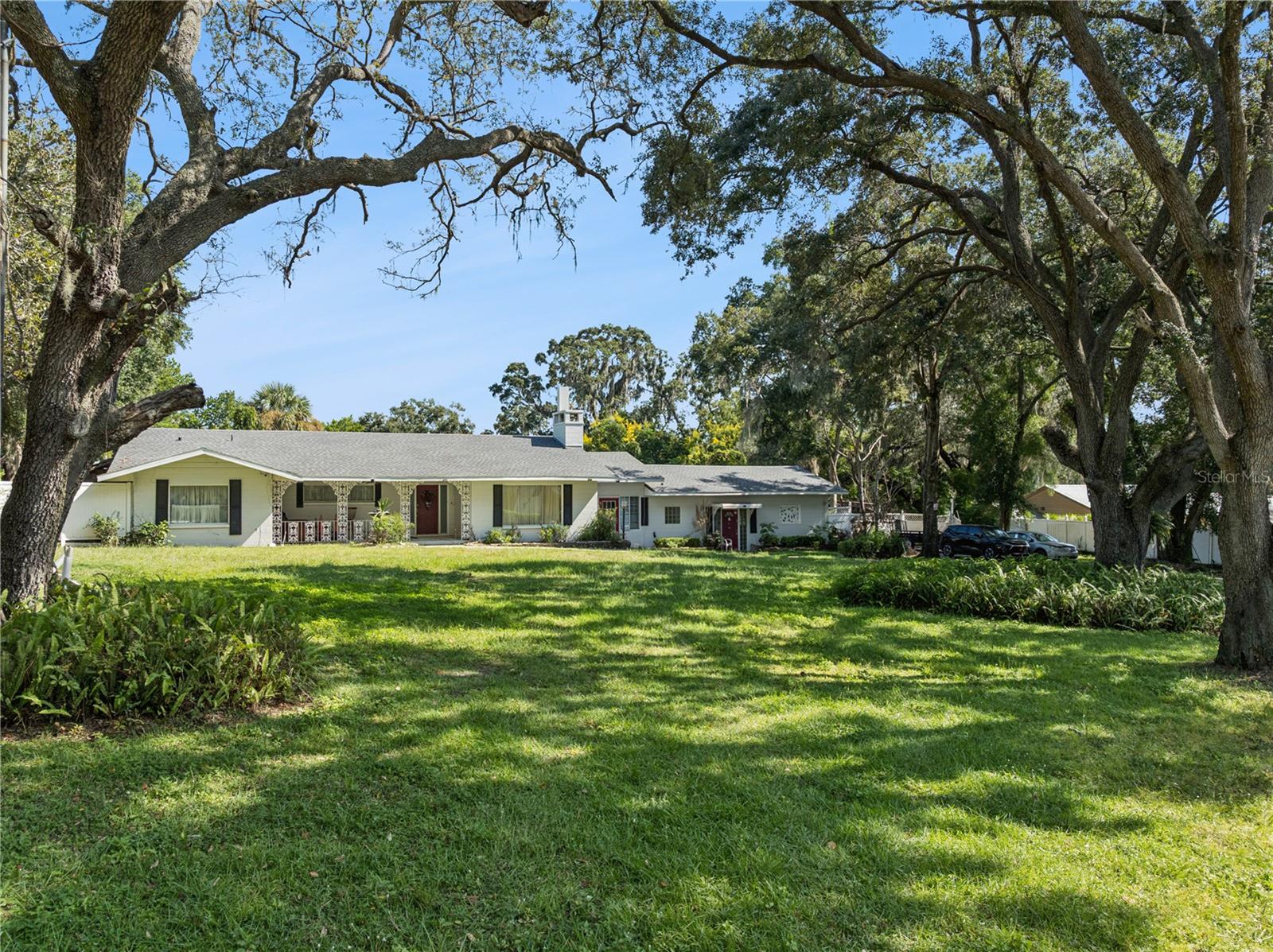 1505 E CROOKED LAKE DRIVE
