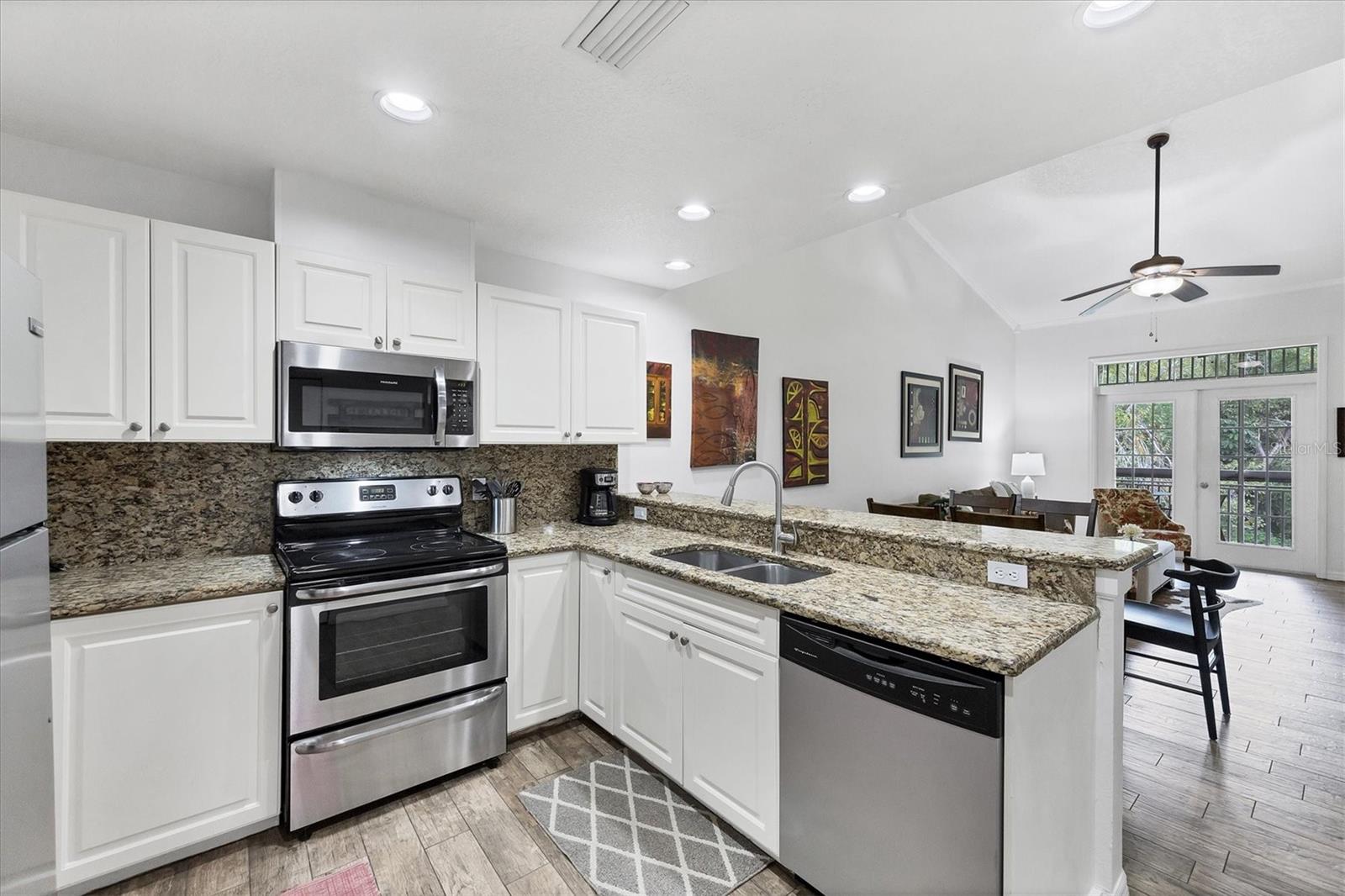 BOLLETTIERI RESORT VILLAS IX - Residential