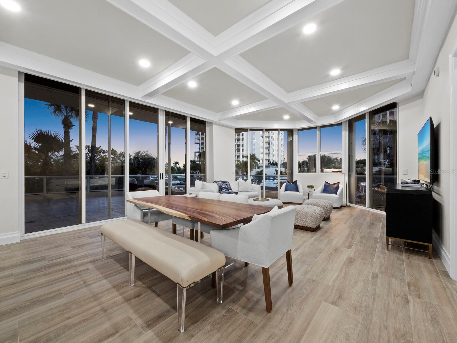 1800 BENJAMIN FRANKLIN DRIVE A102