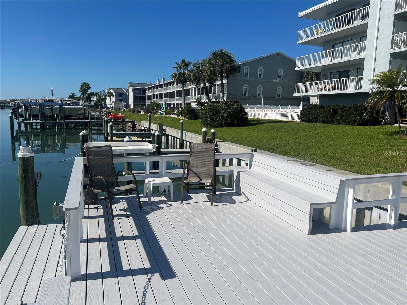 TIERRA I CONDO - Residential