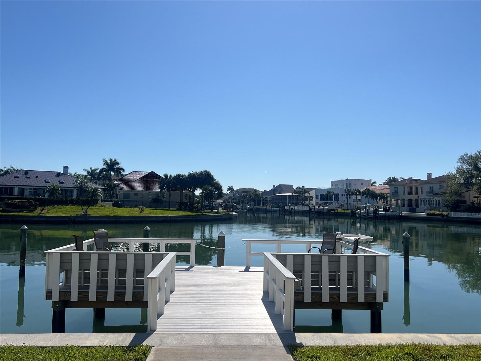 TIERRA I CONDO - Residential