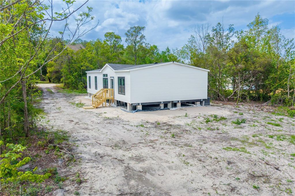 Photo of 14543 SE County Road 230a, Starke, FL 32091 (MLS # GC539125)
