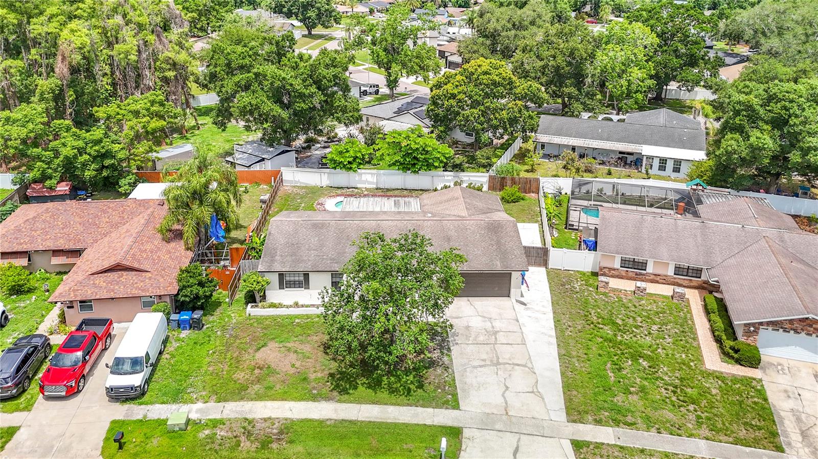 4321 FOXGLEN LANE