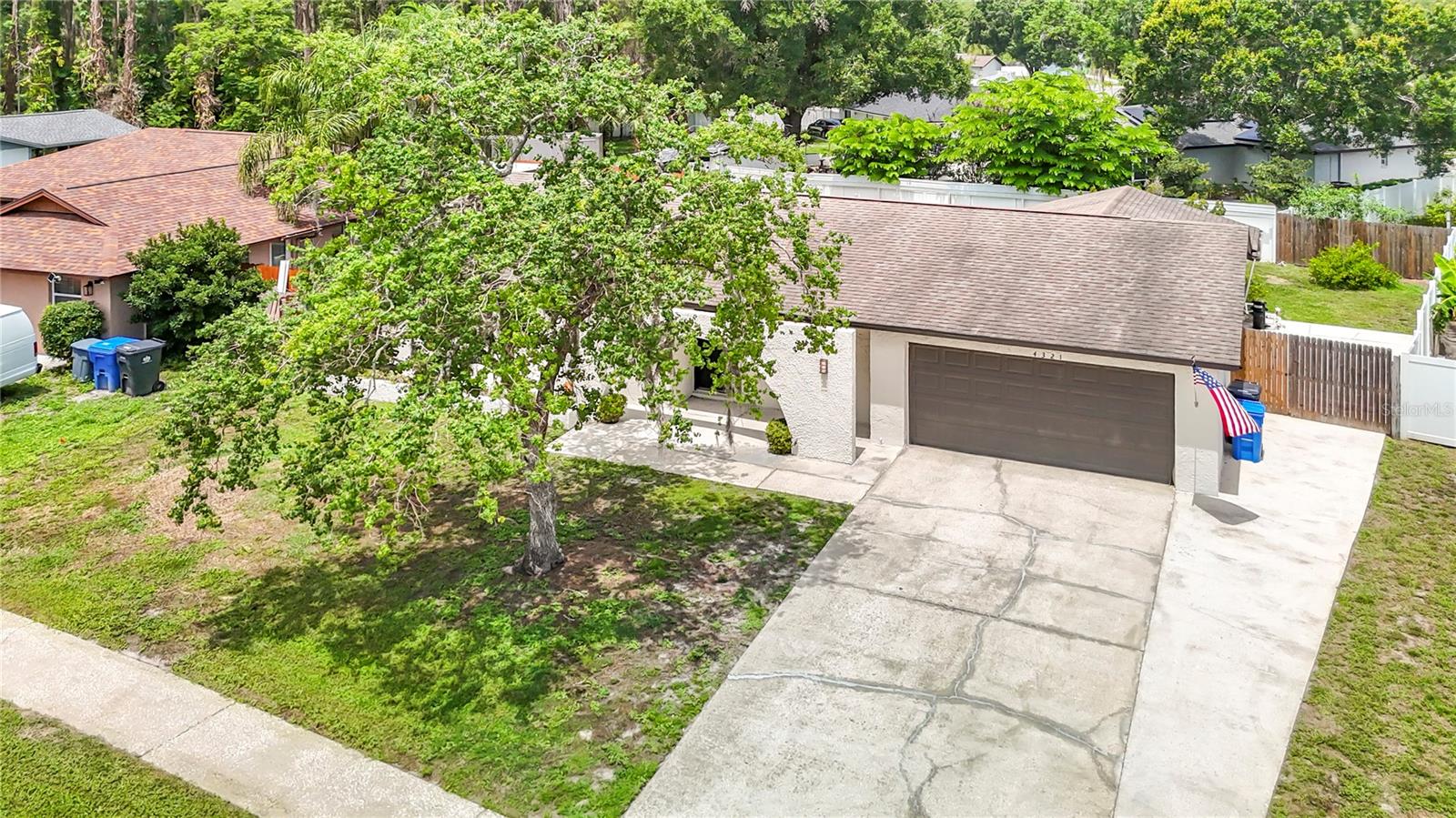 4321 FOXGLEN LANE