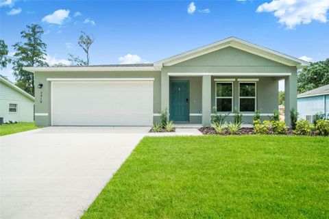 Photo of 3919 Durango Avenue, Sebring, FL 33872 (MLS # C7506022)