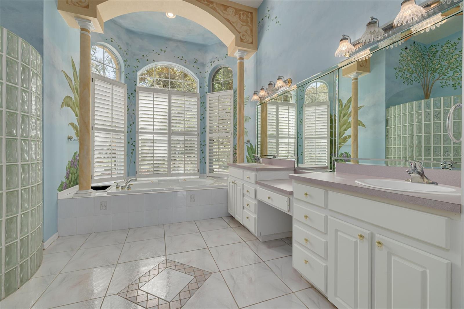 CYPRESS LAKES ESTATES PH II - Residential
