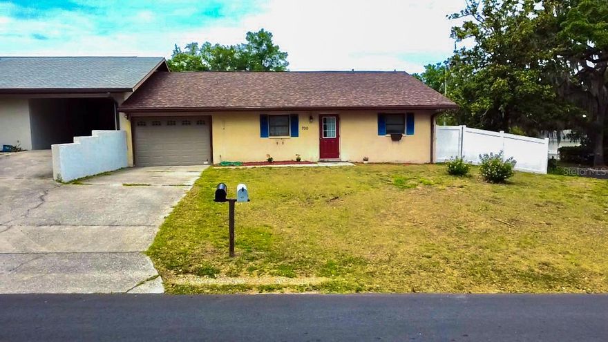 Welcome to 700 W Dampier Street in the heart of Inverness, where small-town charm, walkability, and outdoor adventure come together. Ideally located just a short walk from historic downtown Inverness and the renowned Withlacoochee State Trail, this home offers the perfect blend of convenience and lifestyle. Enjoy easy access to local restaurants, boutiques, coffee shops, community events, and miles of scenic biking and hiking trails right from your front door.
Inside, you'll find inviting living spaces filled with warmth and comfort, making this property ideal as a full-time residence, seasonal getaway, or investment opportunity. Major updates provide added peace of mind, including a brand-new roof installed in 2026 and a water heater replaced in 2022.
Surrounded by everything Citrus County has to offer, residents can enjoy nearby lakes, golf courses, waterfront dining, fishing, kayaking, and easy access to Crystal River and Florida's Nature Coast. Whether you're spending the day exploring downtown, biking the trail system, or enjoying the relaxed pace of Inverness living, this home places you right in the center of it all.