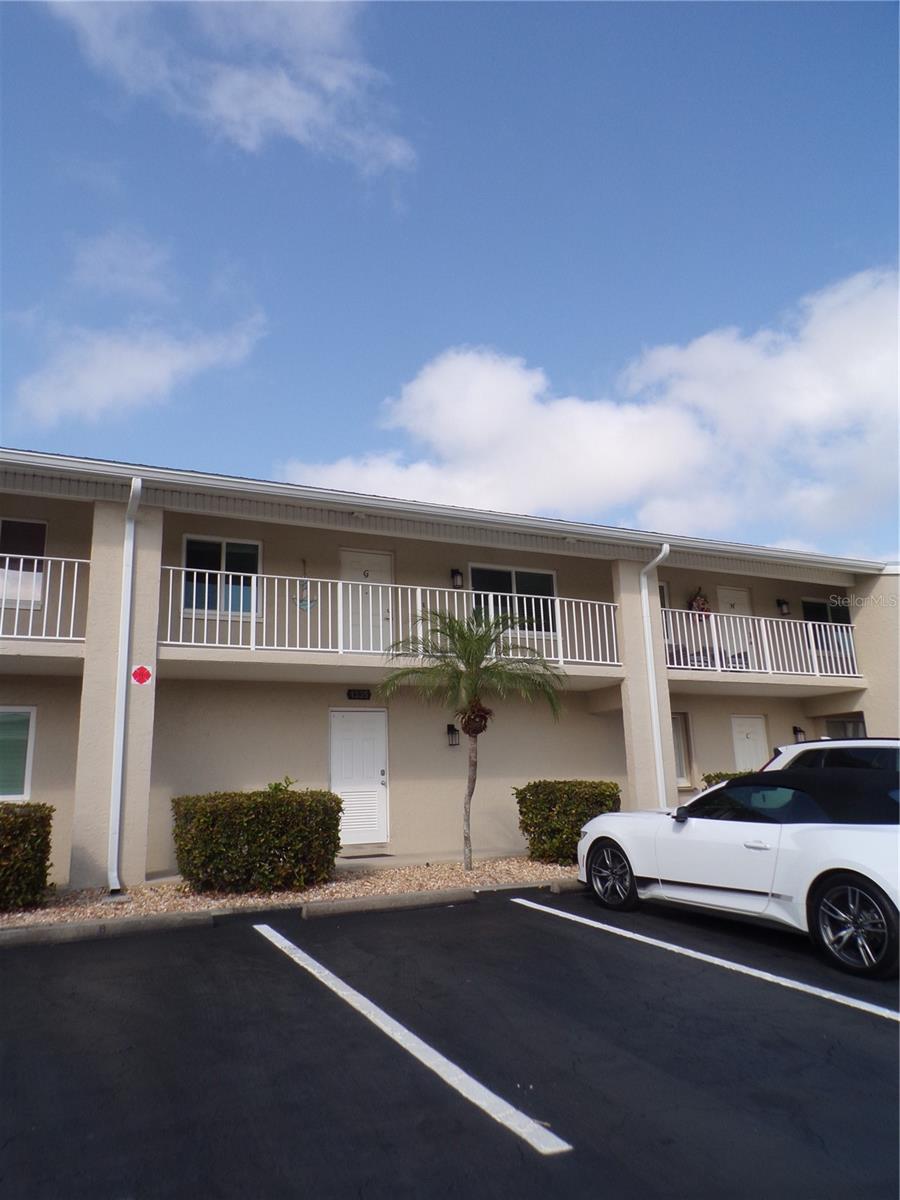 LAGOON CONDOMINIMUM - Residential Lease