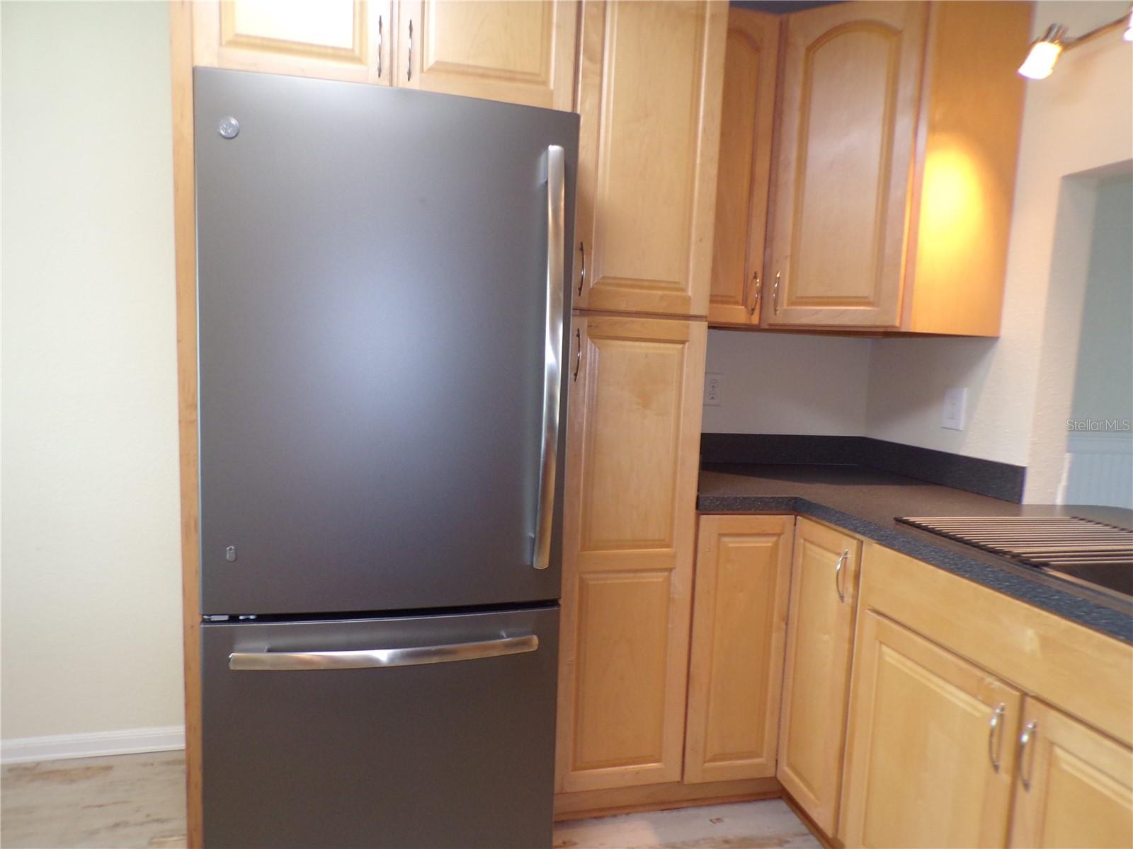 LAGOON CONDOMINIMUM - Residential Lease