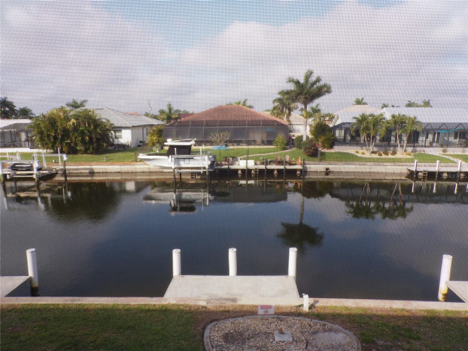 LAGOON CONDOMINIMUM - Residential Lease