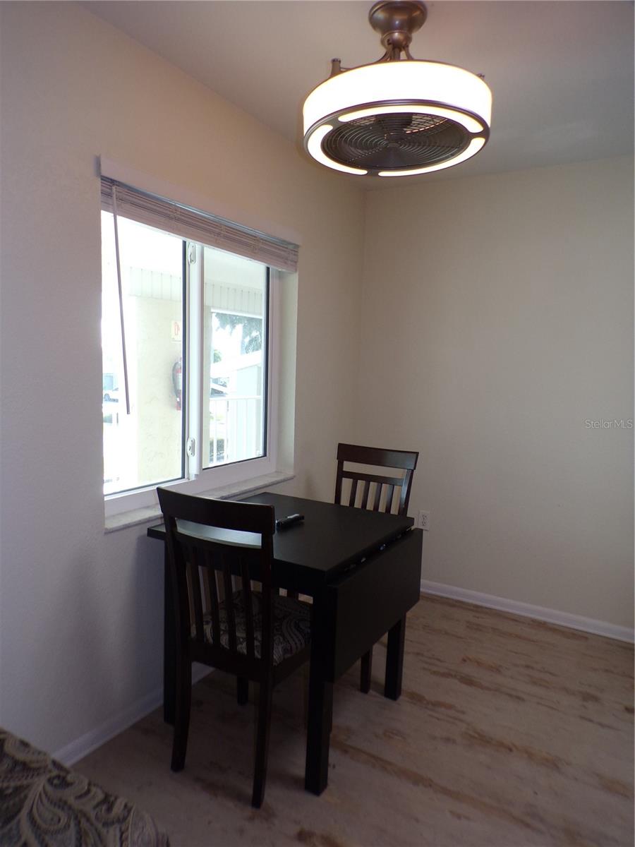 LAGOON CONDOMINIMUM - Residential Lease