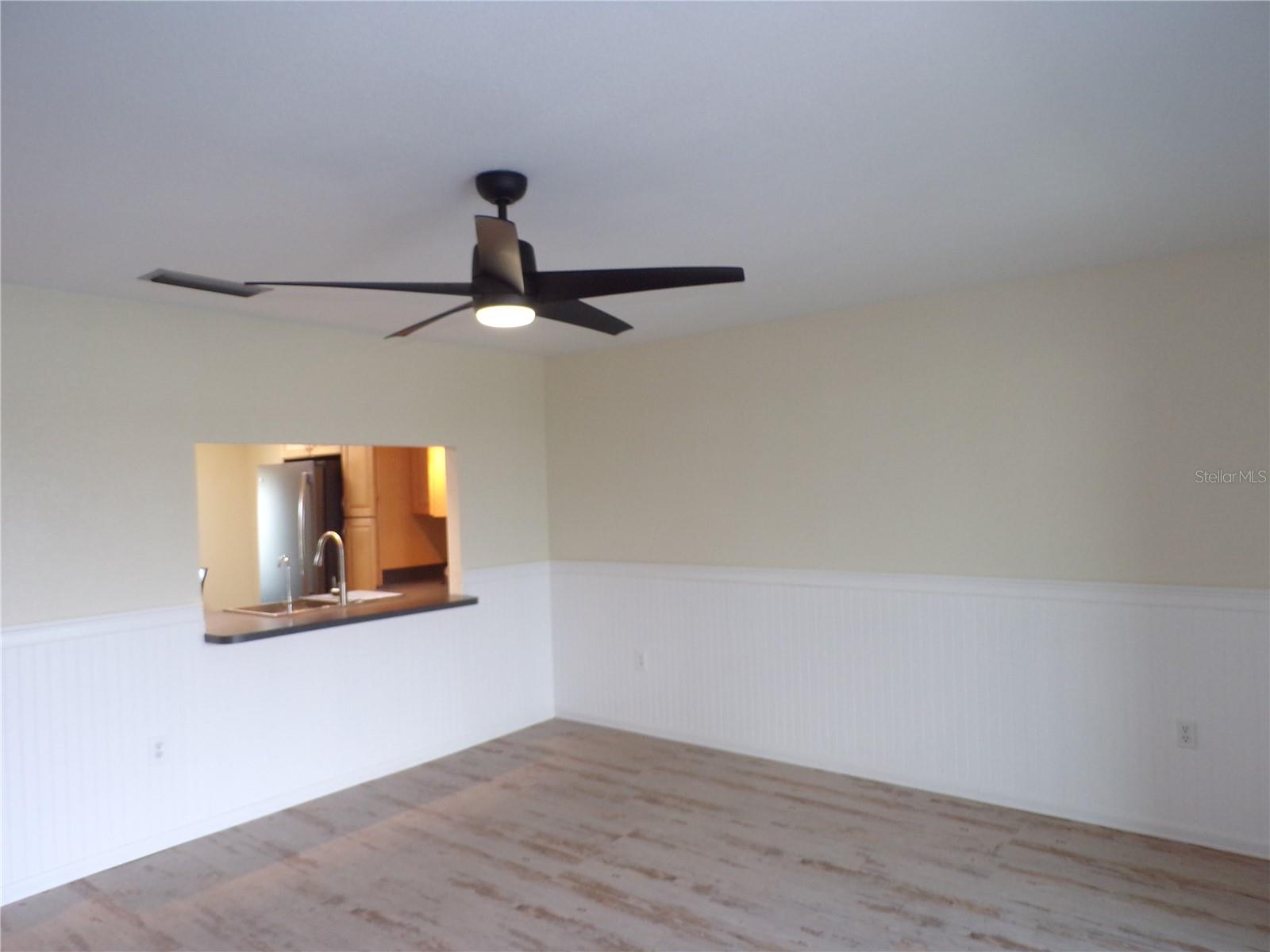 LAGOON CONDOMINIMUM - Residential Lease