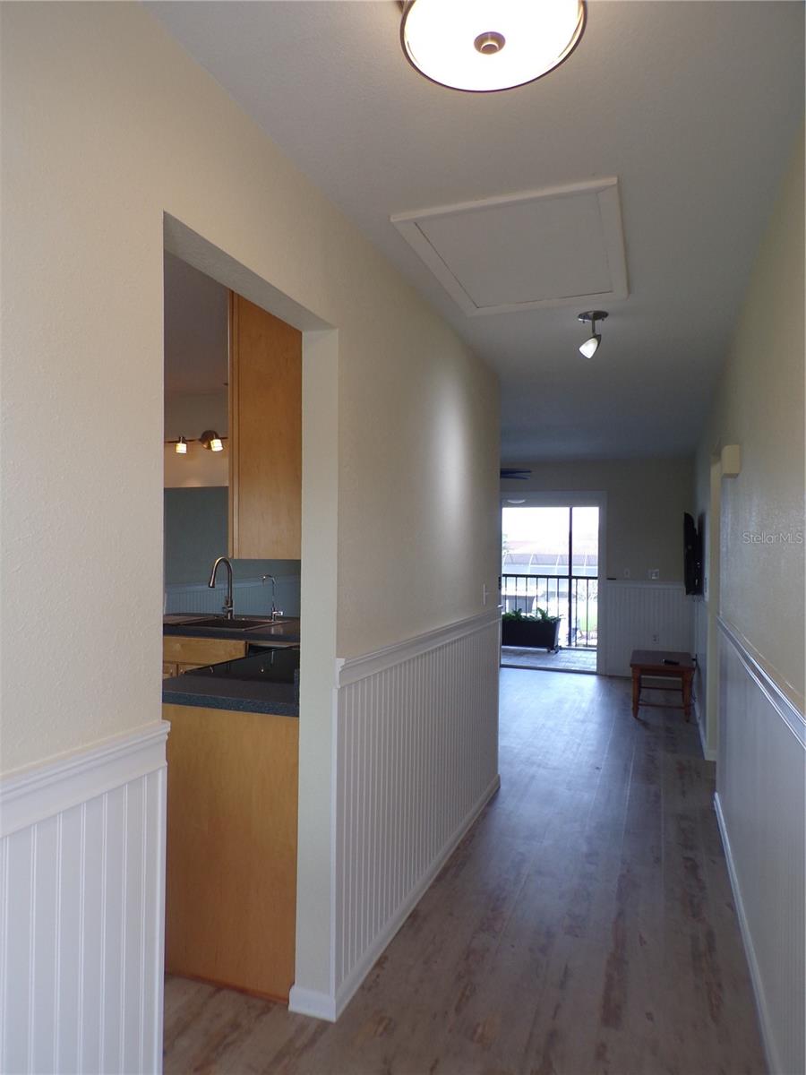 LAGOON CONDOMINIMUM - Residential Lease