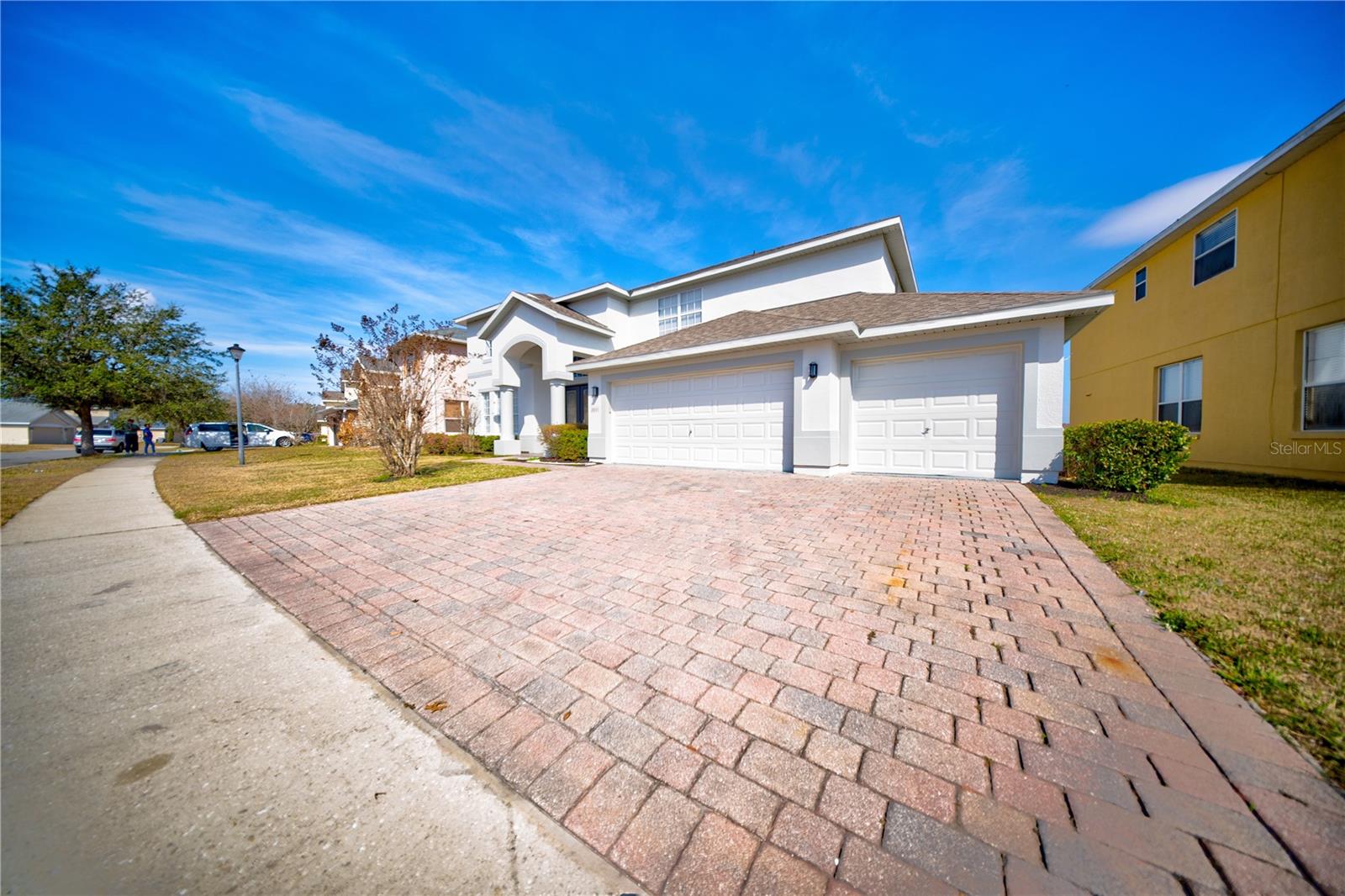 BRIGHTON LAKES - Residential