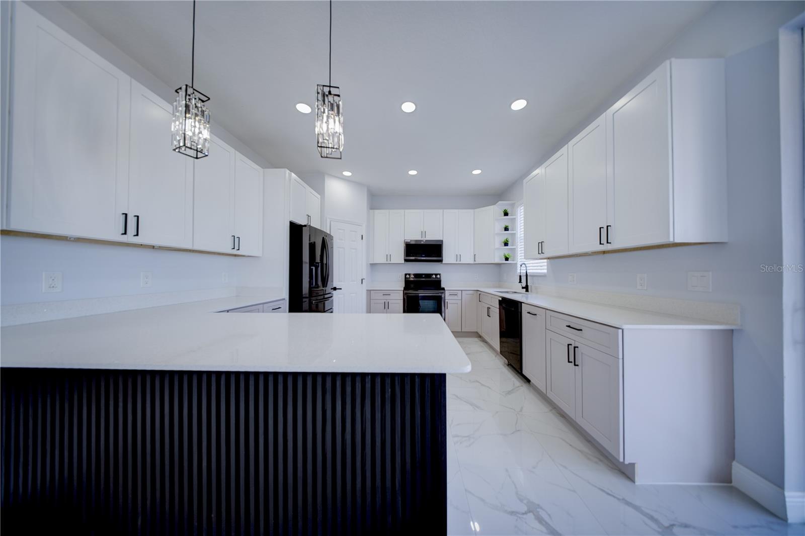 BRIGHTON LAKES - Residential