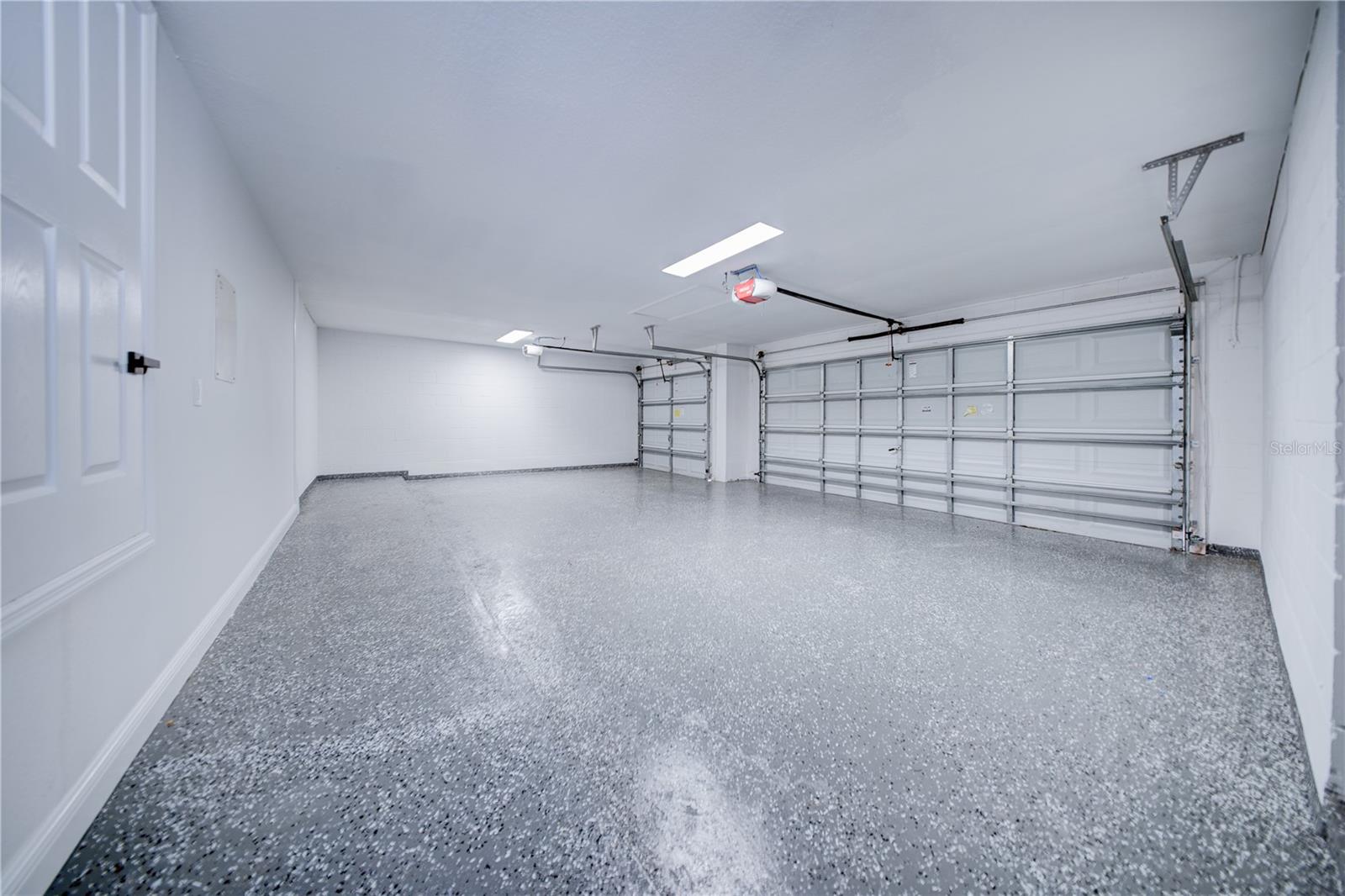 BRIGHTON LAKES - Residential