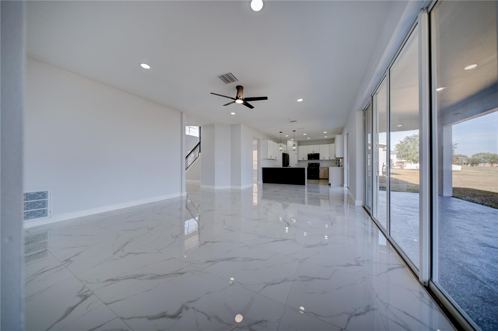 BRIGHTON LAKES - Residential