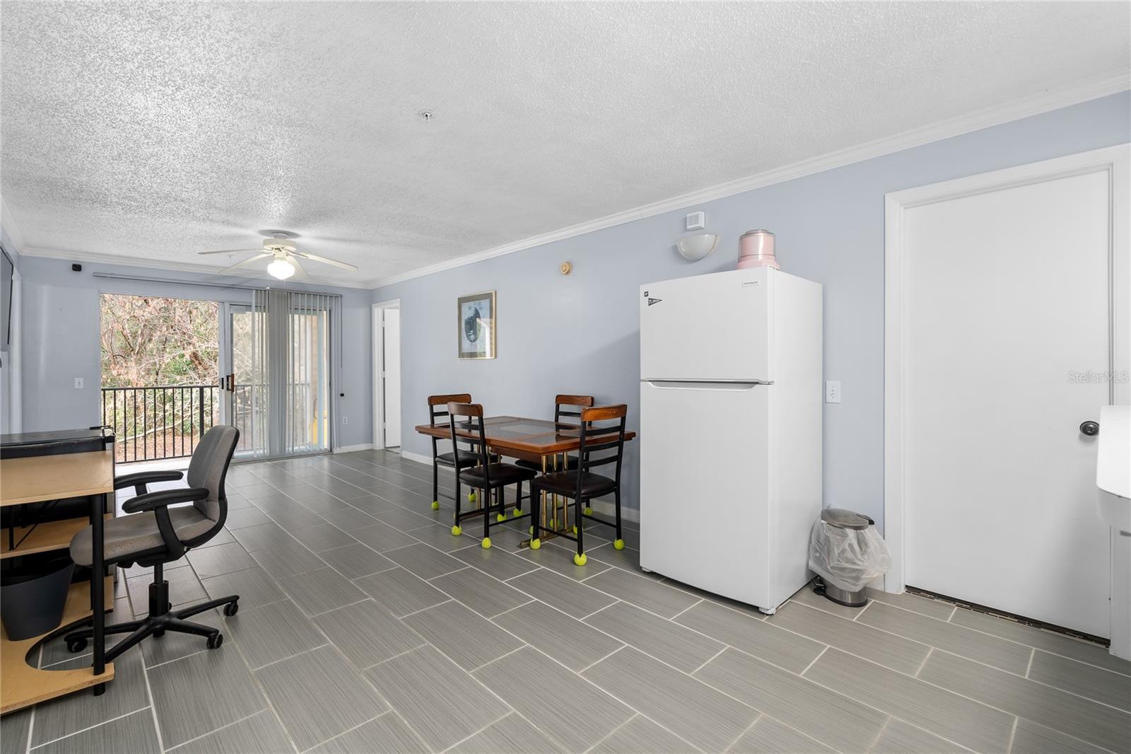3921 SW 34TH STREET 211