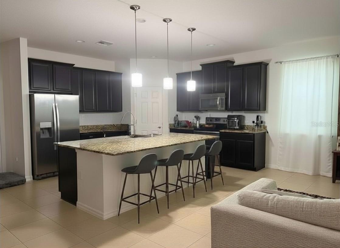 JOHNS LAKE POINTE - Residential Lease