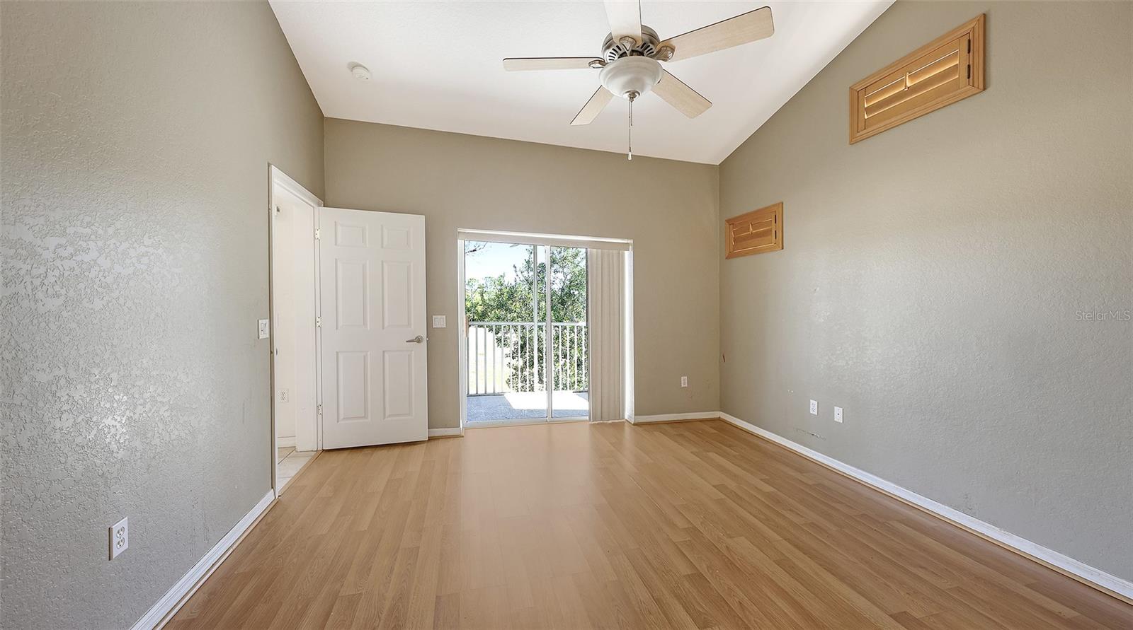 MAGNOLIA CROSSING - Residential