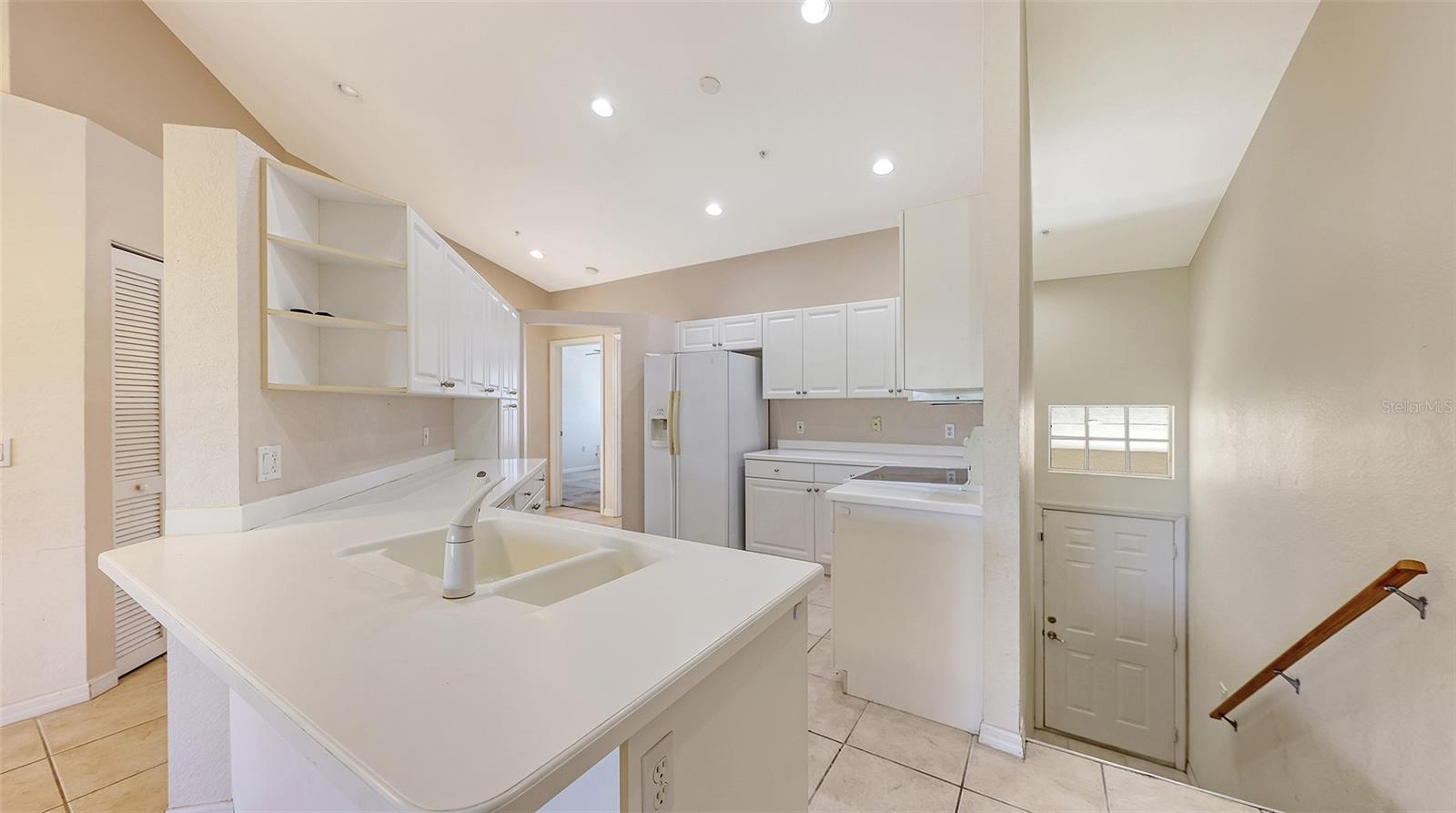 MAGNOLIA CROSSING - Residential