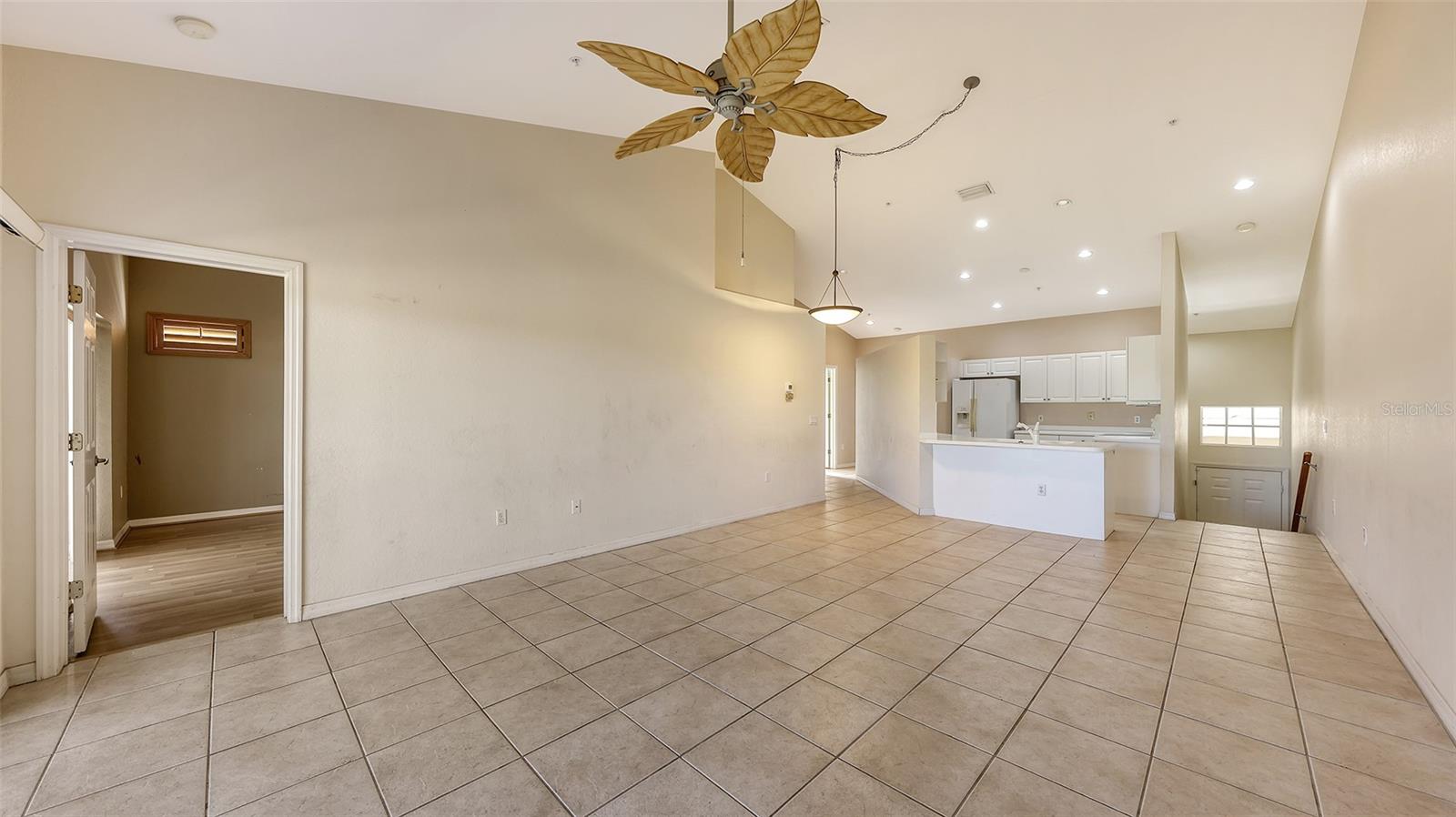 MAGNOLIA CROSSING - Residential