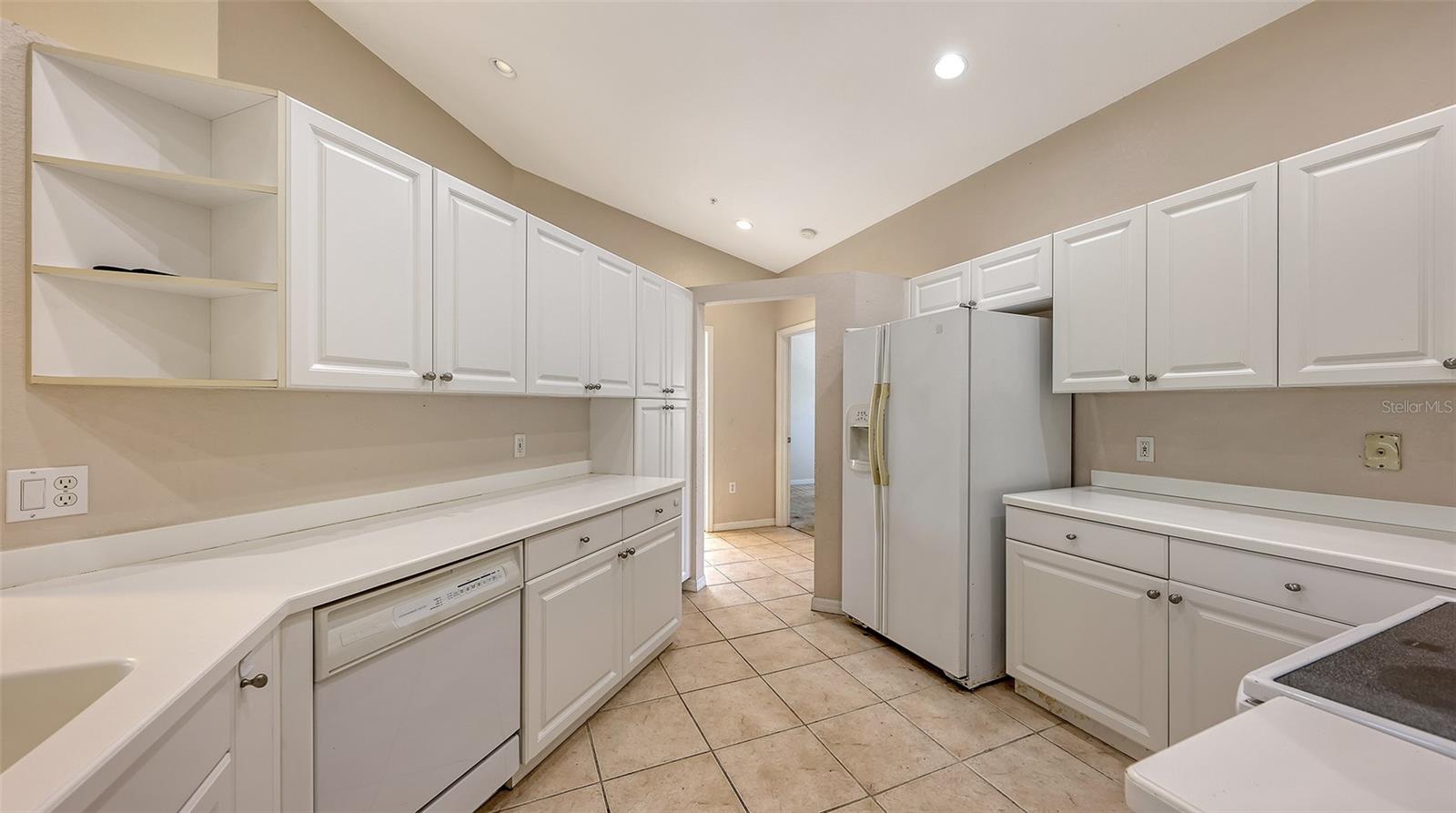 MAGNOLIA CROSSING - Residential