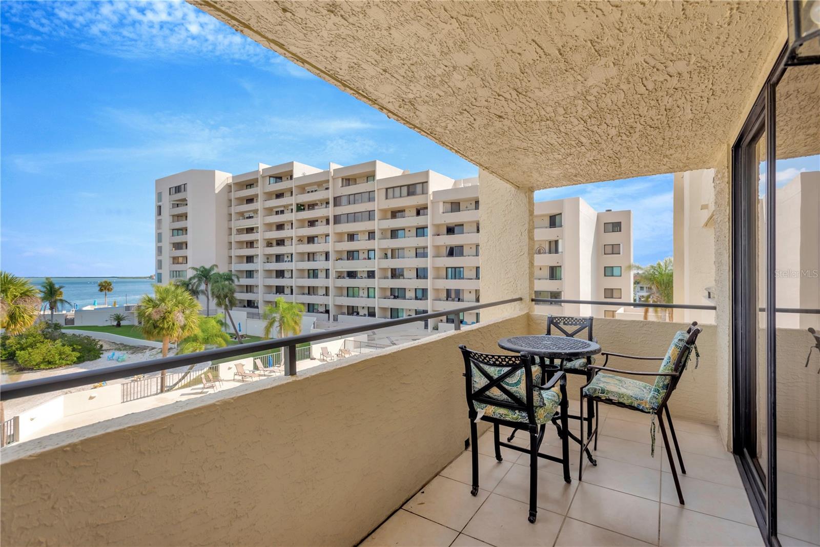 GULF ISLAND BEACH TENNIS - Residential