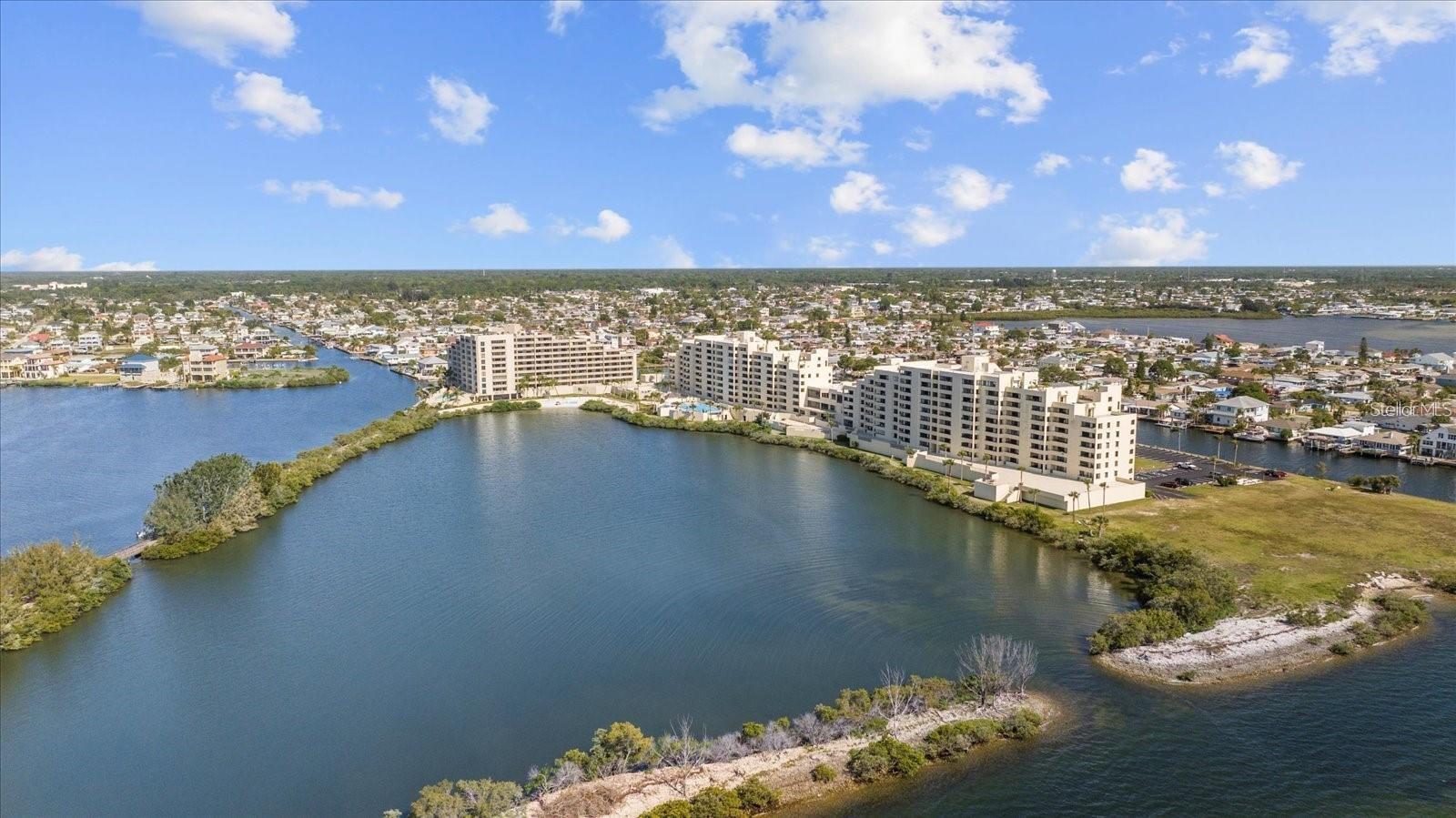 GULF ISLAND BEACH TENNIS - Residential