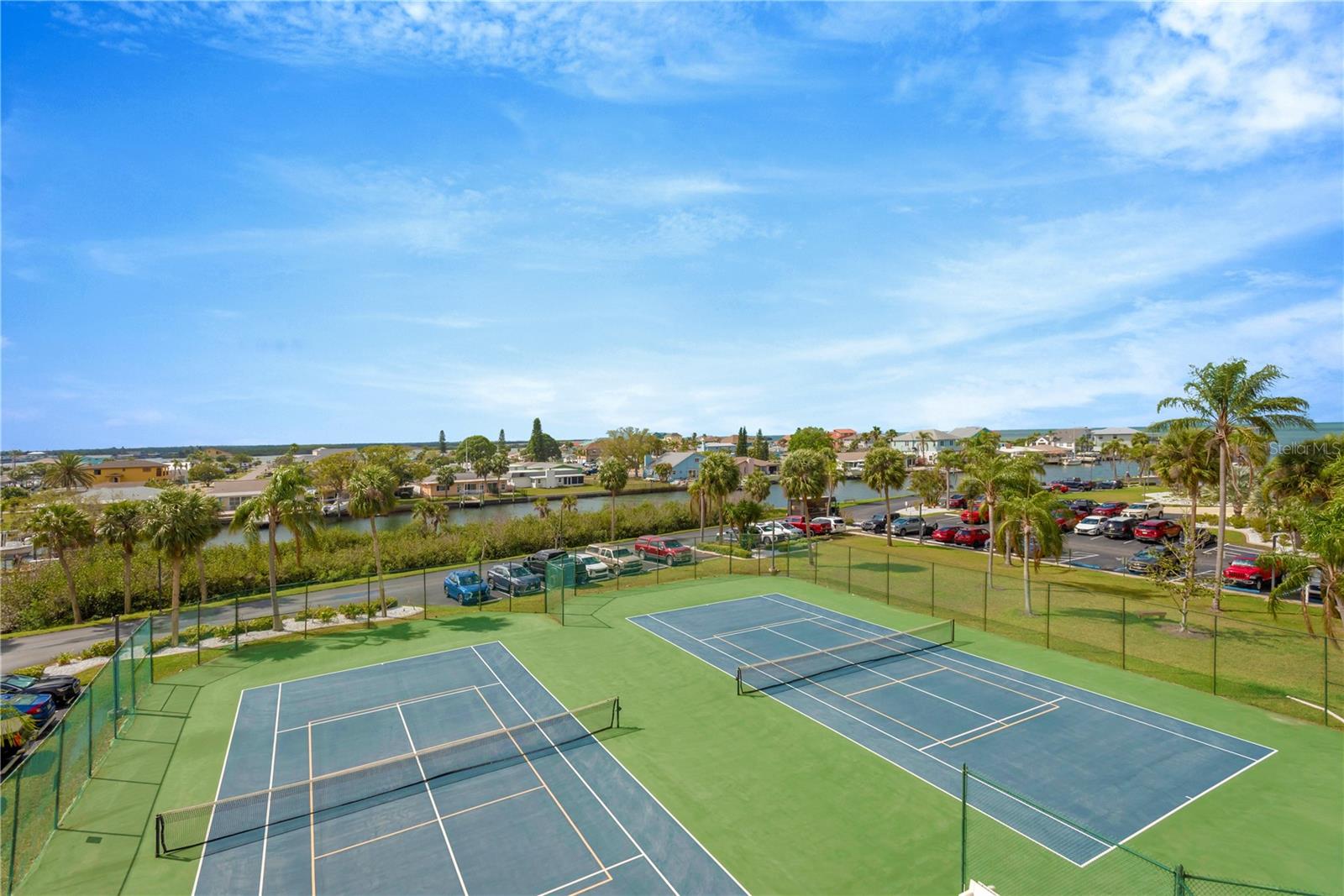 GULF ISLAND BEACH TENNIS - Residential