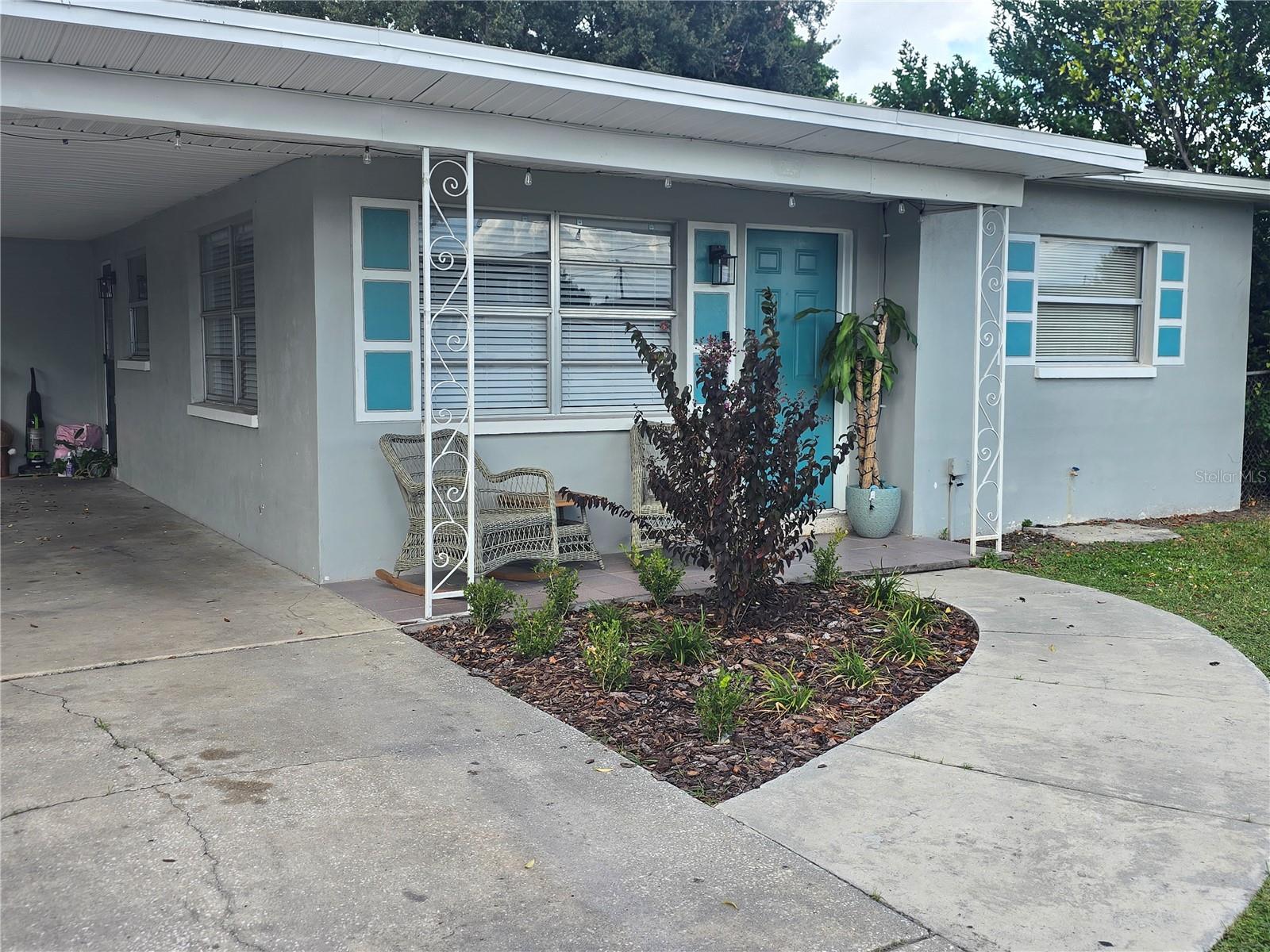 JOHN H DREWS FIRST EXT - Residential Lease