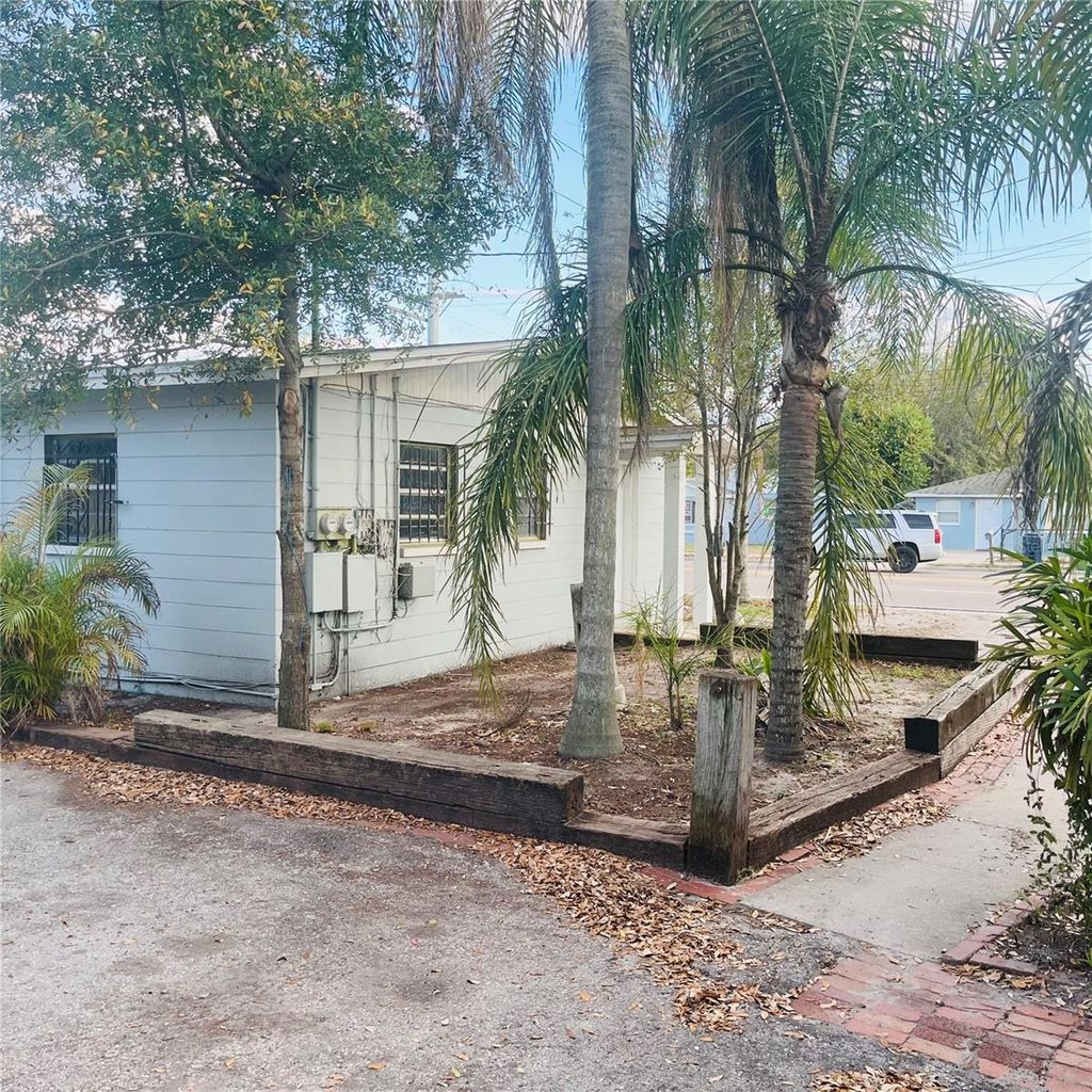 Photo of 3618 E Dr Martin Luther King Jr Blvd, Tampa, FL 33610 (MLS # TB8486065)